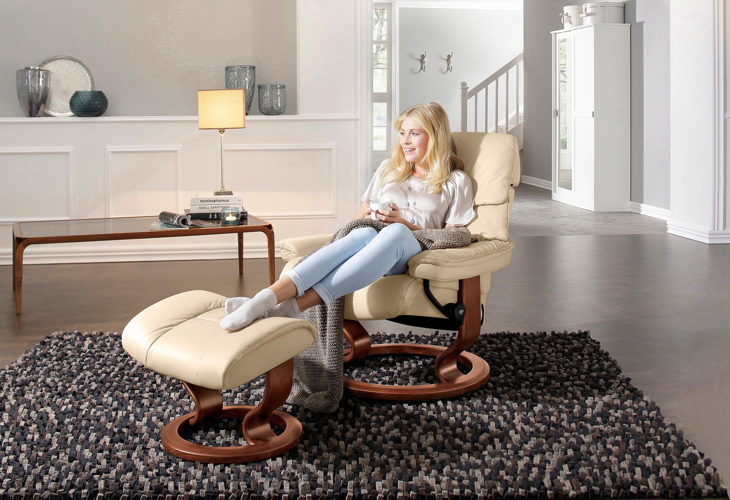 Stressless® Relaxsessel »Ruby«, (Set, Relaxsessel mit Hocker), mit Classic Base, Größe L, Gestell Eiche, Wenge, Braun & Schwarz