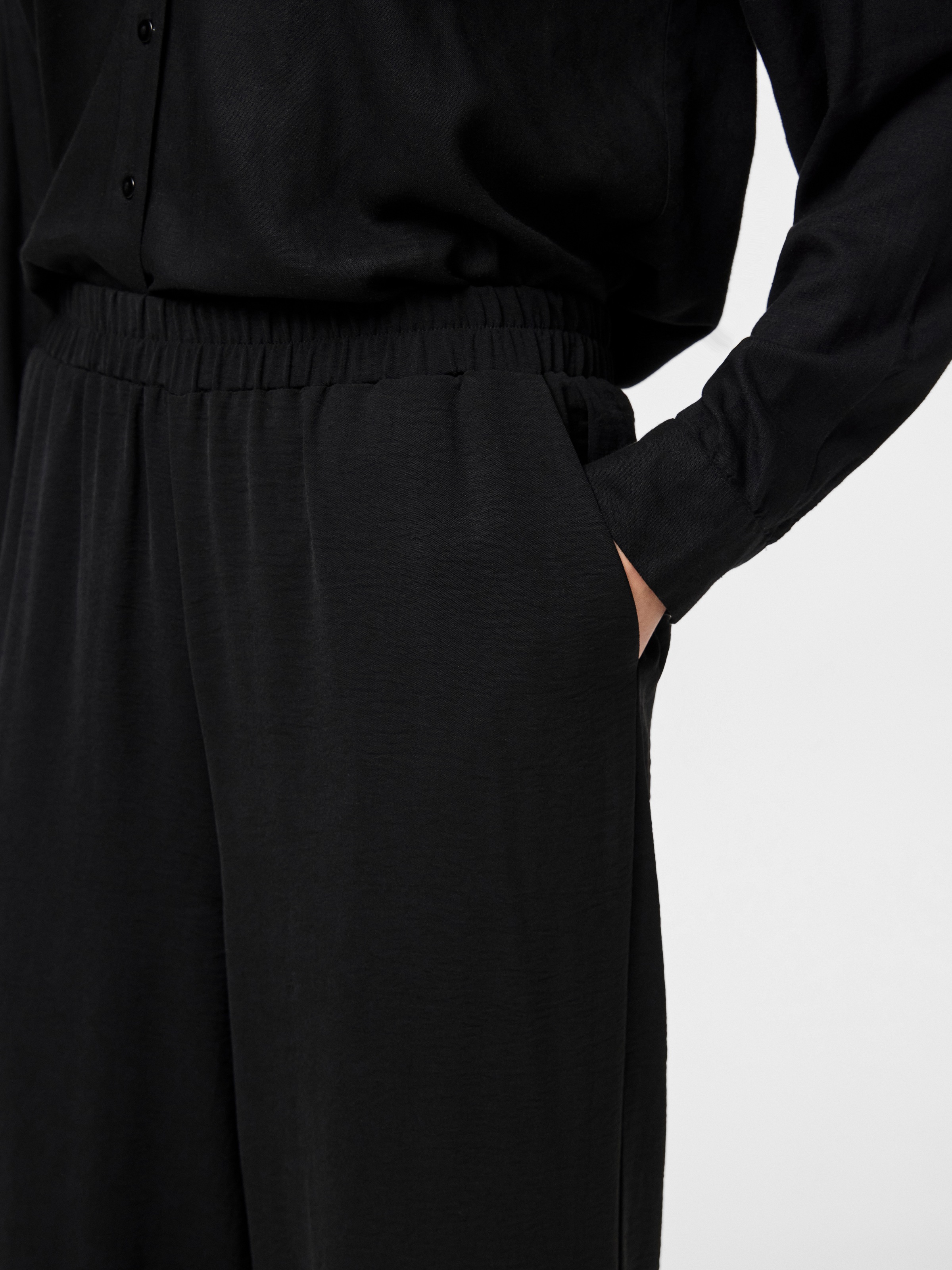 pieces Schlupfhose »PCTIFFANY HW WIDE PANTS WVN NOOS BC«