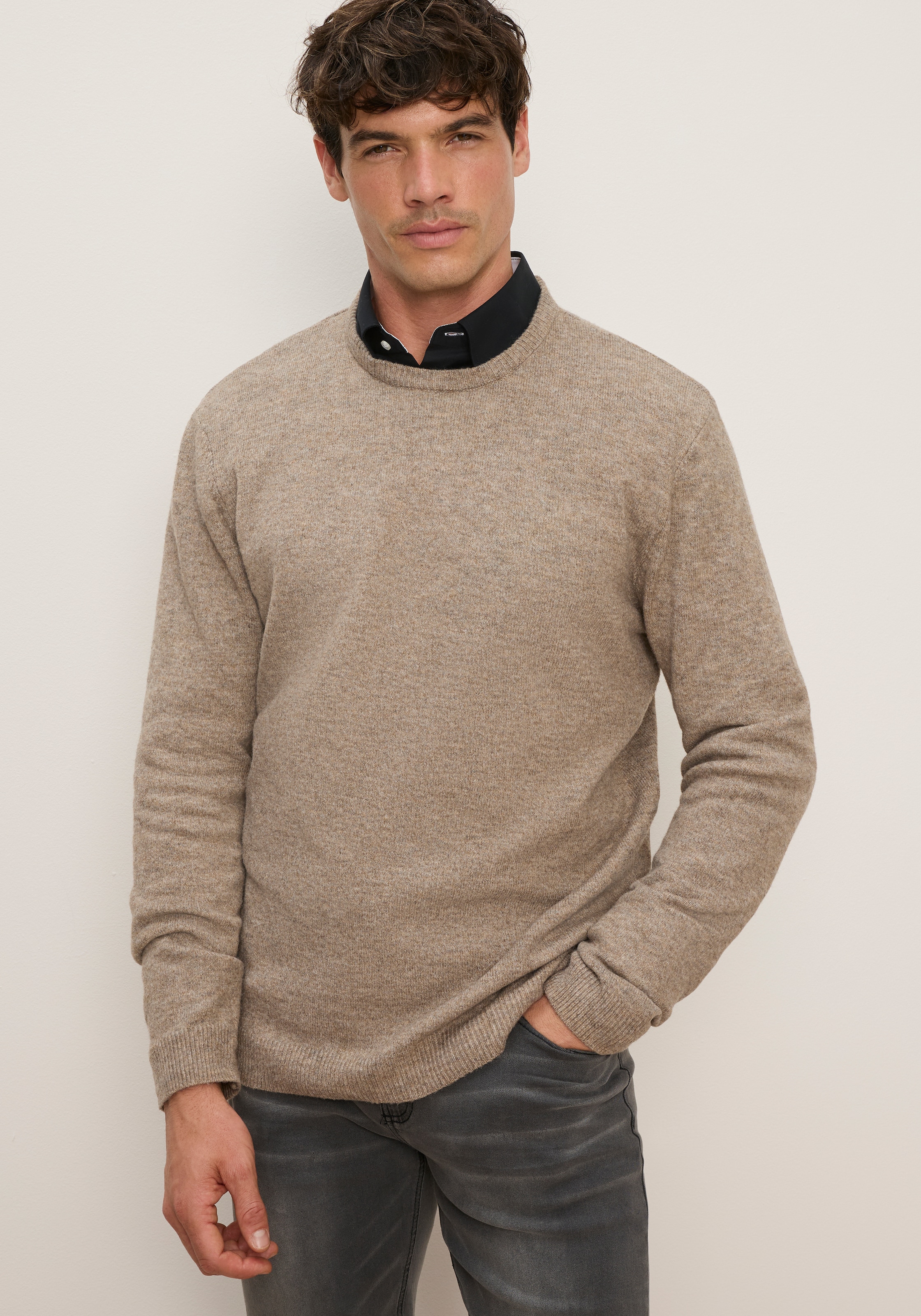 Bruno Banani Strickpullover »in hochwertiger Wolloptik« Woll-Look mit pflegeleichtem Tragekomfort. Ohne kratzendes Tragegefühl