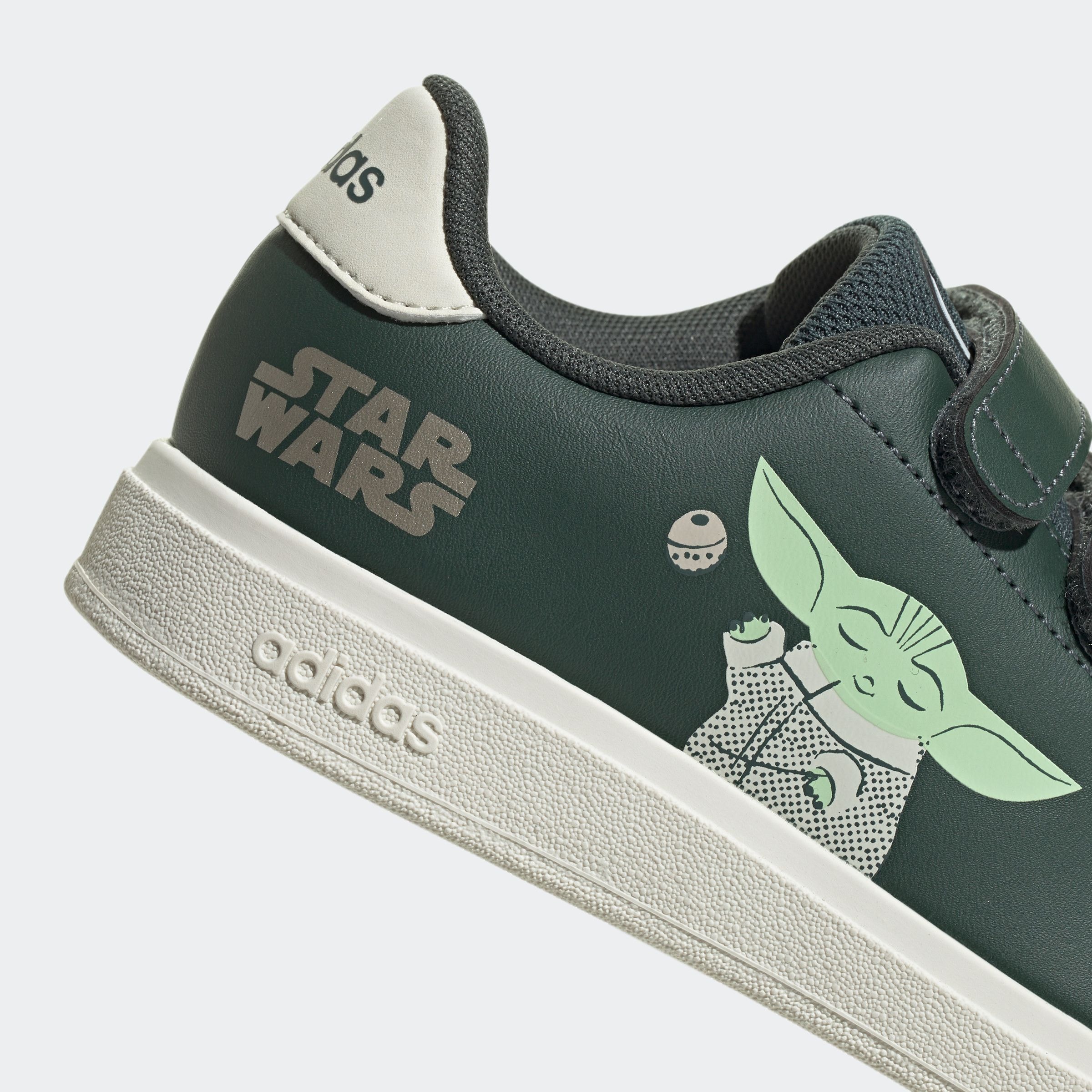 adidas Sportswear Klettschuh, Design auf den Spuren des adidas Stan Smith