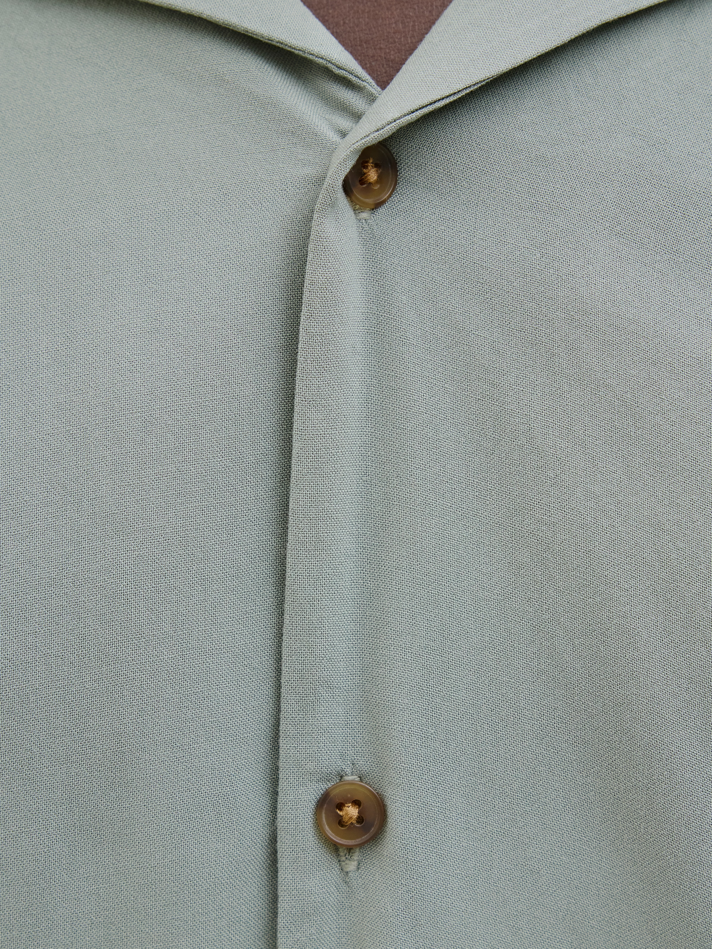 Jack & Jones Kurzarmhemd »JJEJEFF SOLID RESORT SHIRT S/S SN«, mit Resort Kragen