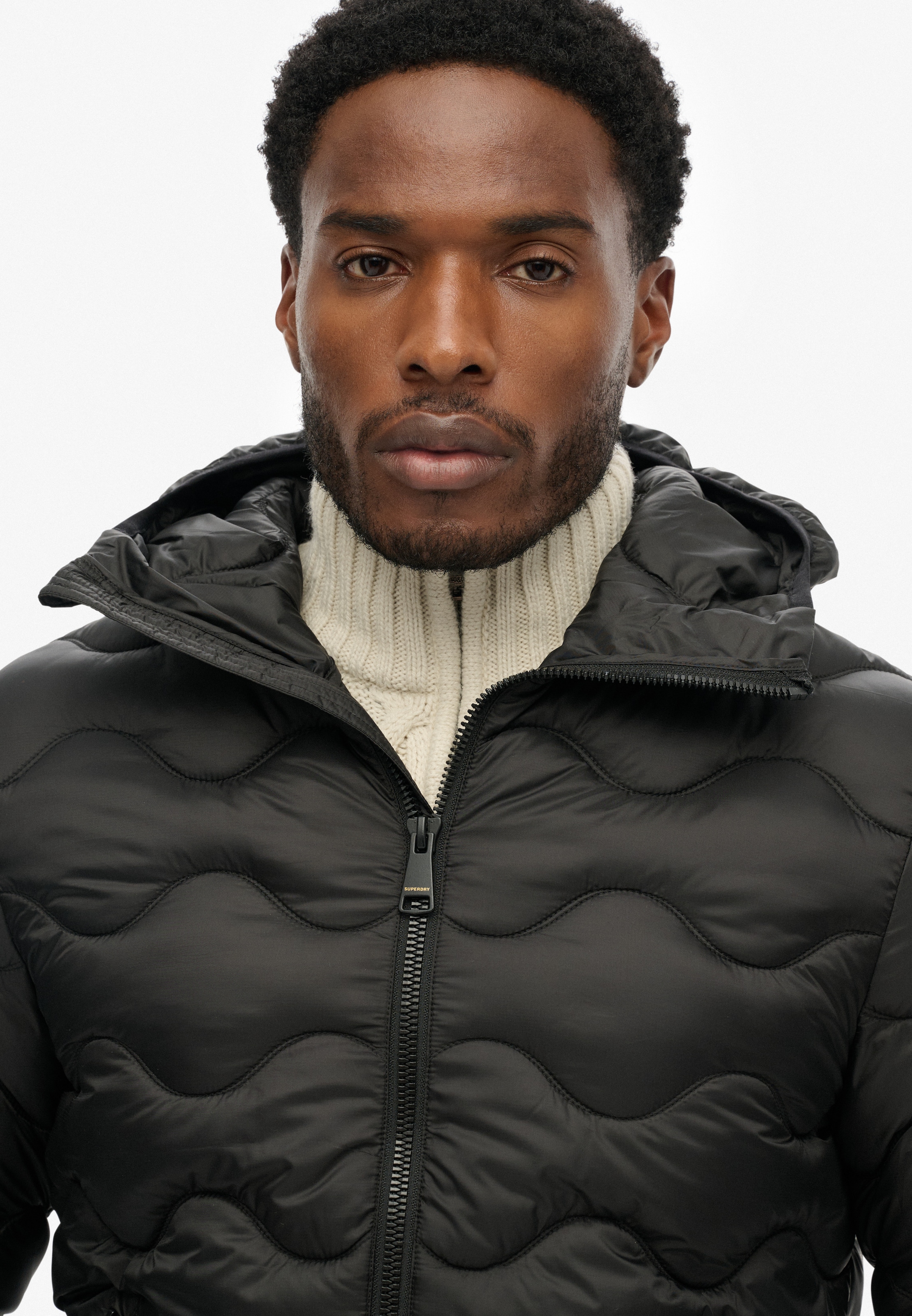 Superdry Steppjacke »HOODED QUILTED WAVE PADDED JKT« mit Kapuze