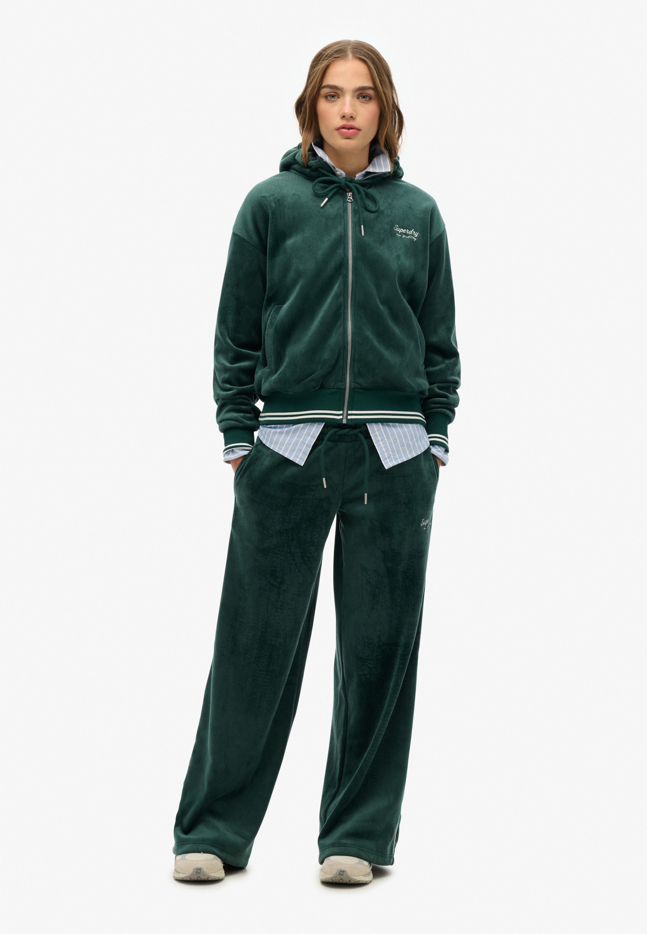 Superdry Kapuzensweatjacke »COUNTRY CLUB VELOUR ZIP HOOD«