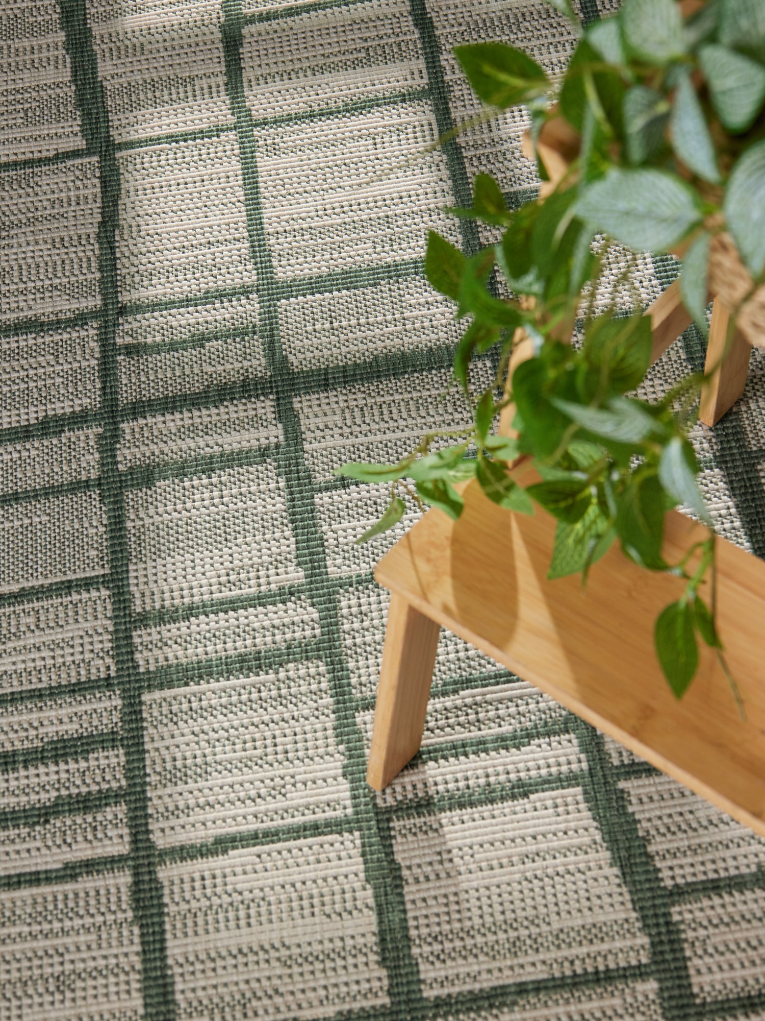 Ted Baker Teppich »Crouch , Wendeteppich« rund 8 mm Höhe Designteppich, Wetterfest, Pflegeleicht, Modern, Wohnzimmer, Terrasse