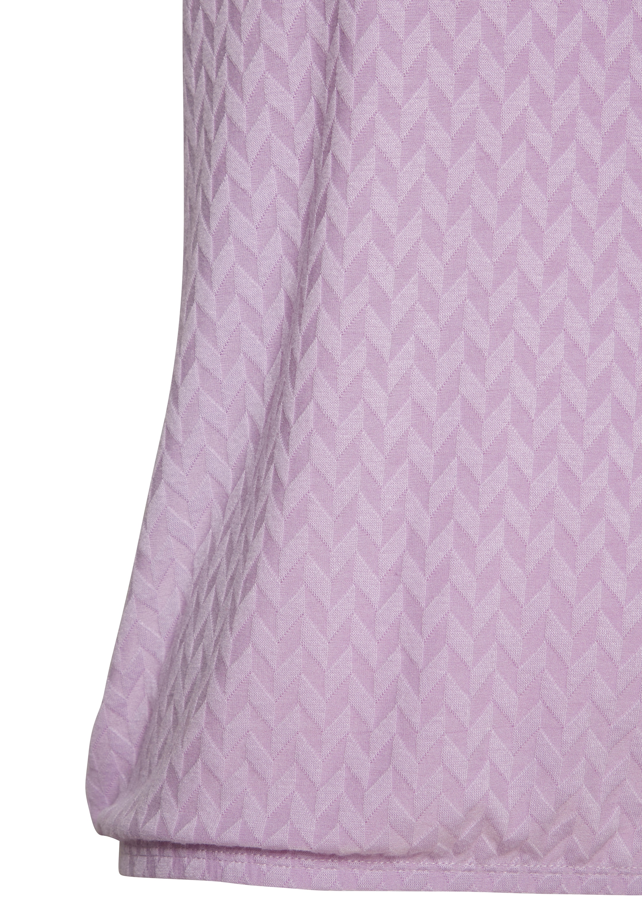 Vivance Kurzarmshirt »mit modischem Jacquard-Muster« aus luftiger Qualität mit Viskose