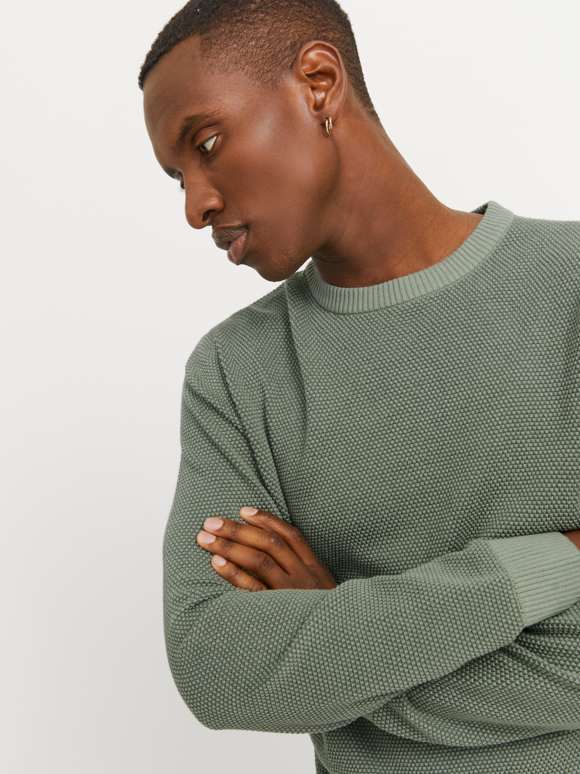 Jack & Jones Rundhalspullover »JJEGLOBE KNIT CREW NECK NOOS«, in Strick Optik