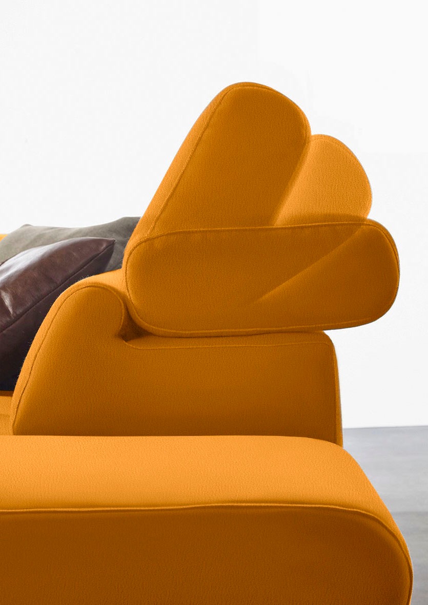 W.SCHILLIG Ecksofa »finn, Designsofa mit tollem Sitzkomfort, bequem, L-Form«, German Design Award 2016, Fußgestell Nussbaum natur, Breite 281 cm