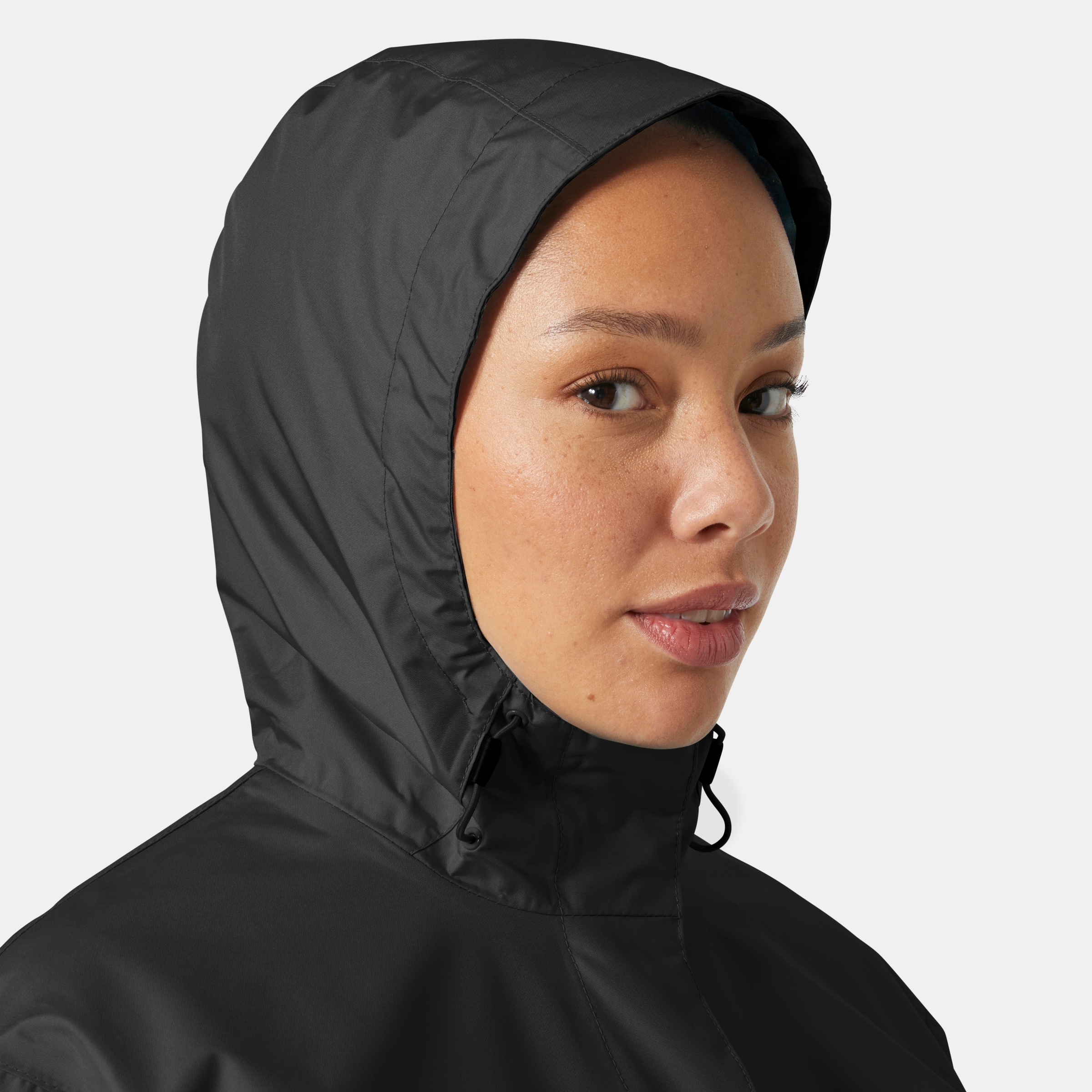 Helly Hansen Regenjacke »W SEVEN J JACKET« 1 Stk. tlg. mit Kapuze mit verstellbarer Kapuze, wasserfest, atmungsaktiv, winddicht