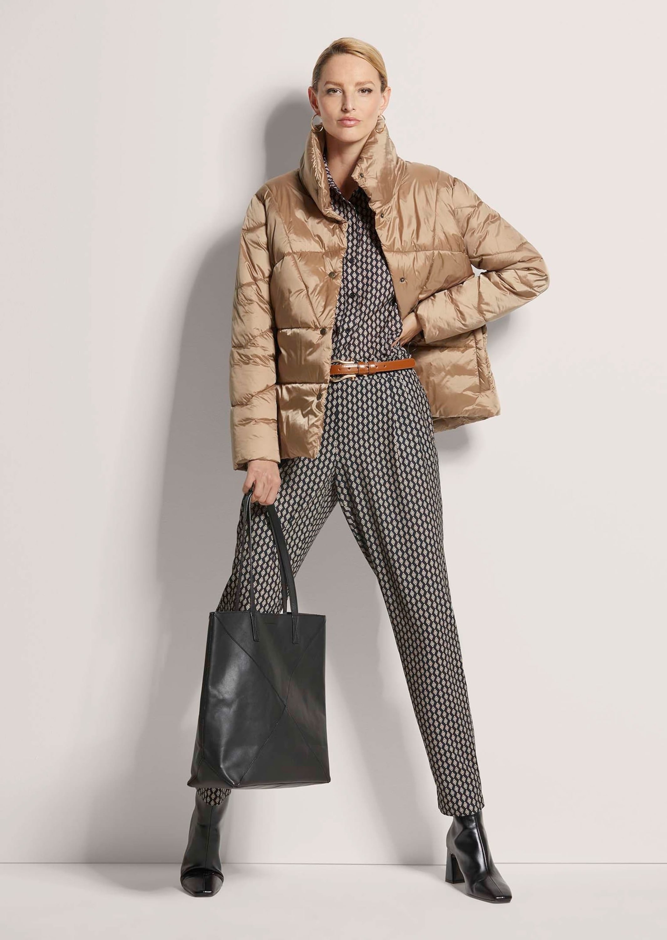 MADELEINE Steppjacke »Steppjacke Wattierte Steppjacke mit Stehkragen«