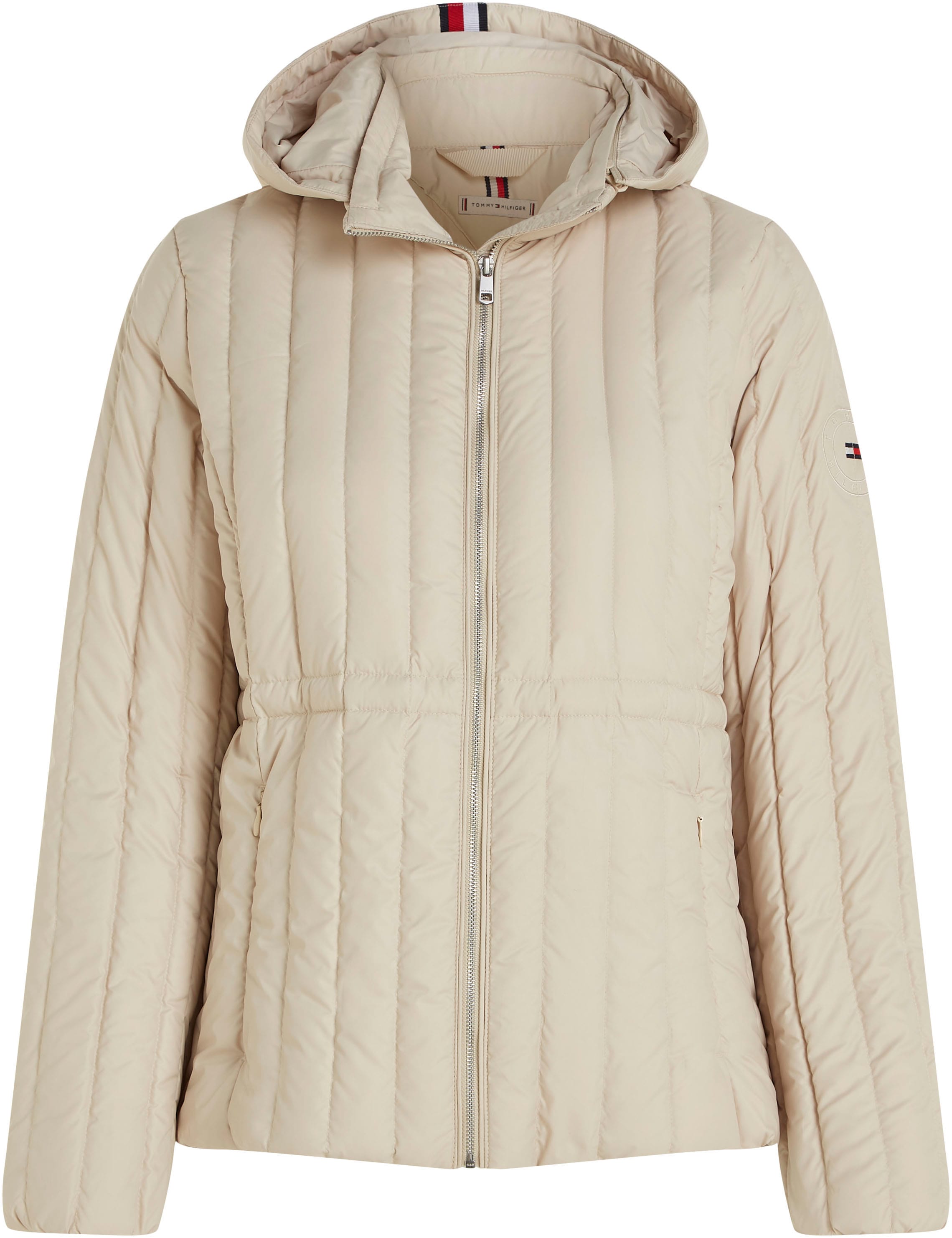 Tommy Hilfiger Daunenjacke »FEMININE LW DOWN JACKET«, mit Kapuze, mit Logostickerei