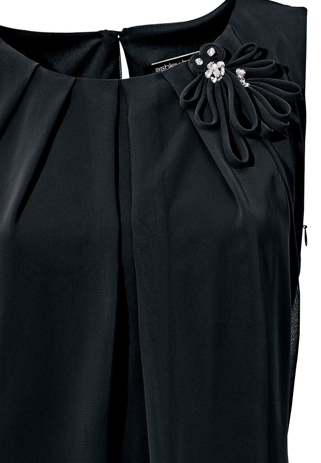 heine Latzkleid »Cocktailkleid Cocktailkleid mit Rüschen am Saum« Ohne Taschen