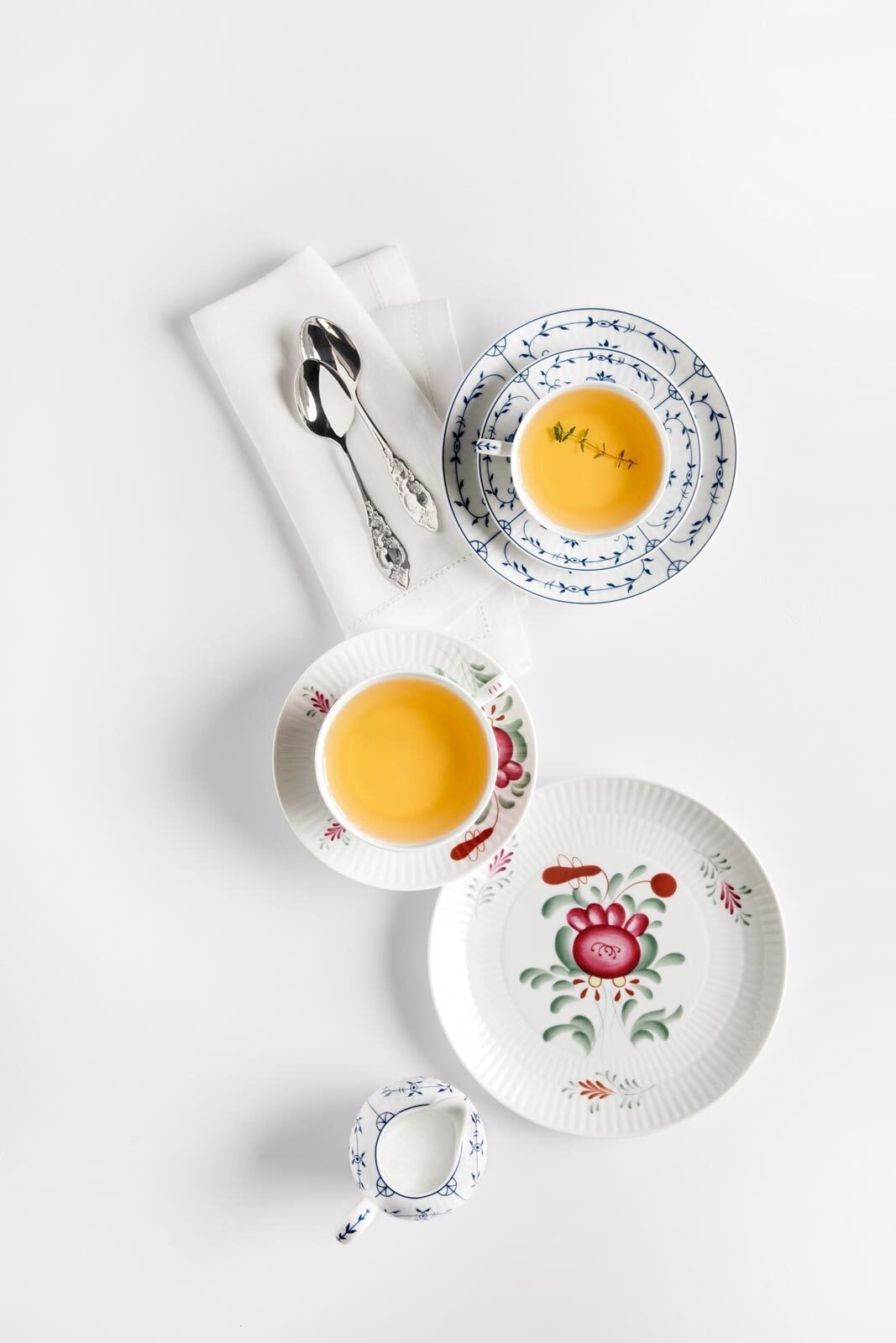 Seltmann Weiden Geschirr-Set »Teeservice Amina Strohblume 6er Set weiß-blau« Spülmaschinenfest, Mikrowellensicher, Ofenfest