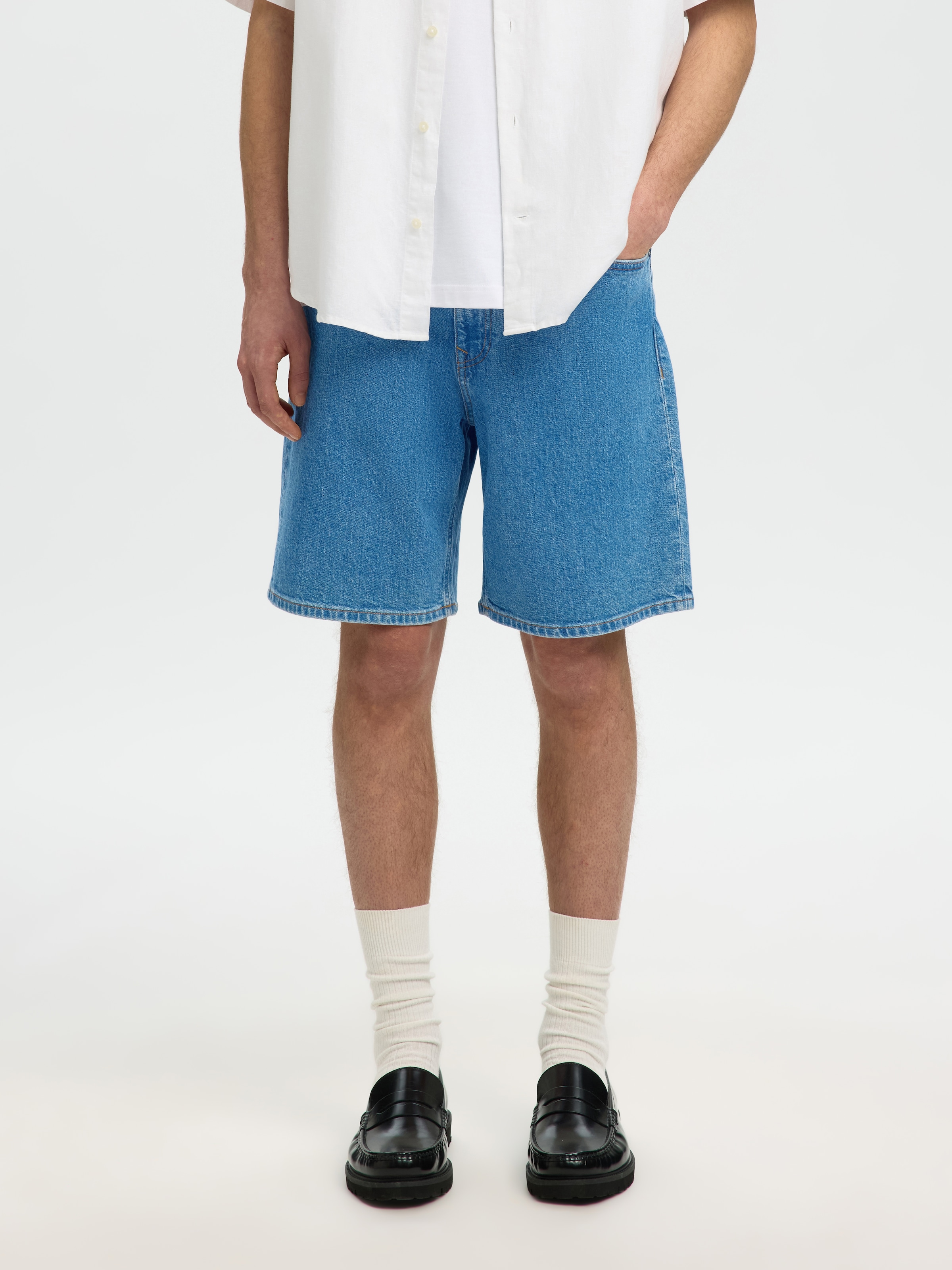 SELECTED Shorts "SLHREG ALEX L.BLUE 701 DENIM SHORTS NOOS"