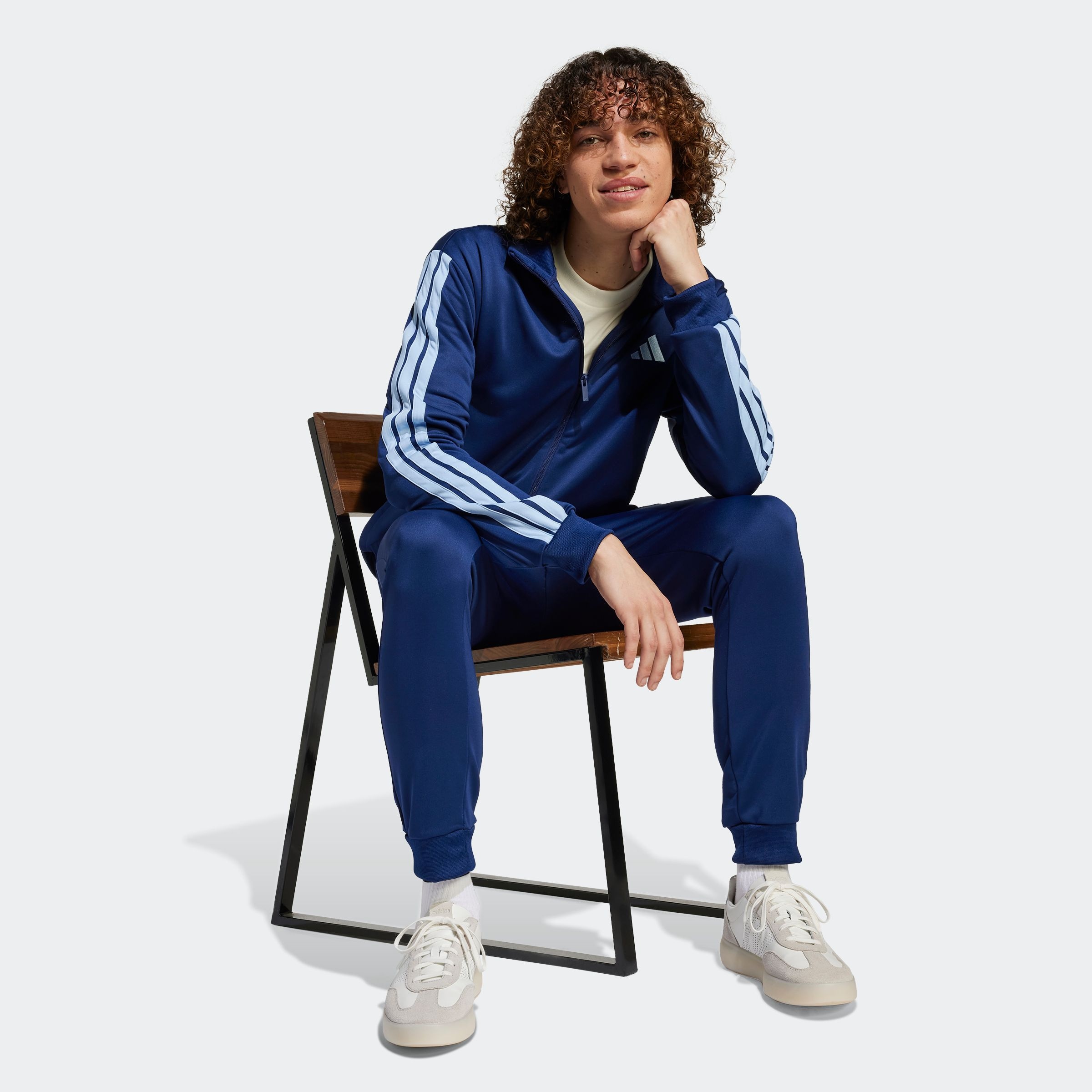 adidas Sportswear Trainingsanzug »M 3S FT TT TS«, (2 tlg.), drei Streifen Tracksuit aus weichem French-Terry-Material