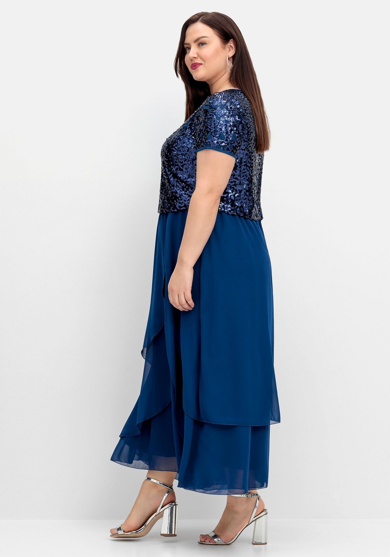 Sheego Abendkleid »Abendkleid mit Paillettenoberteil und Lagen-Rock«