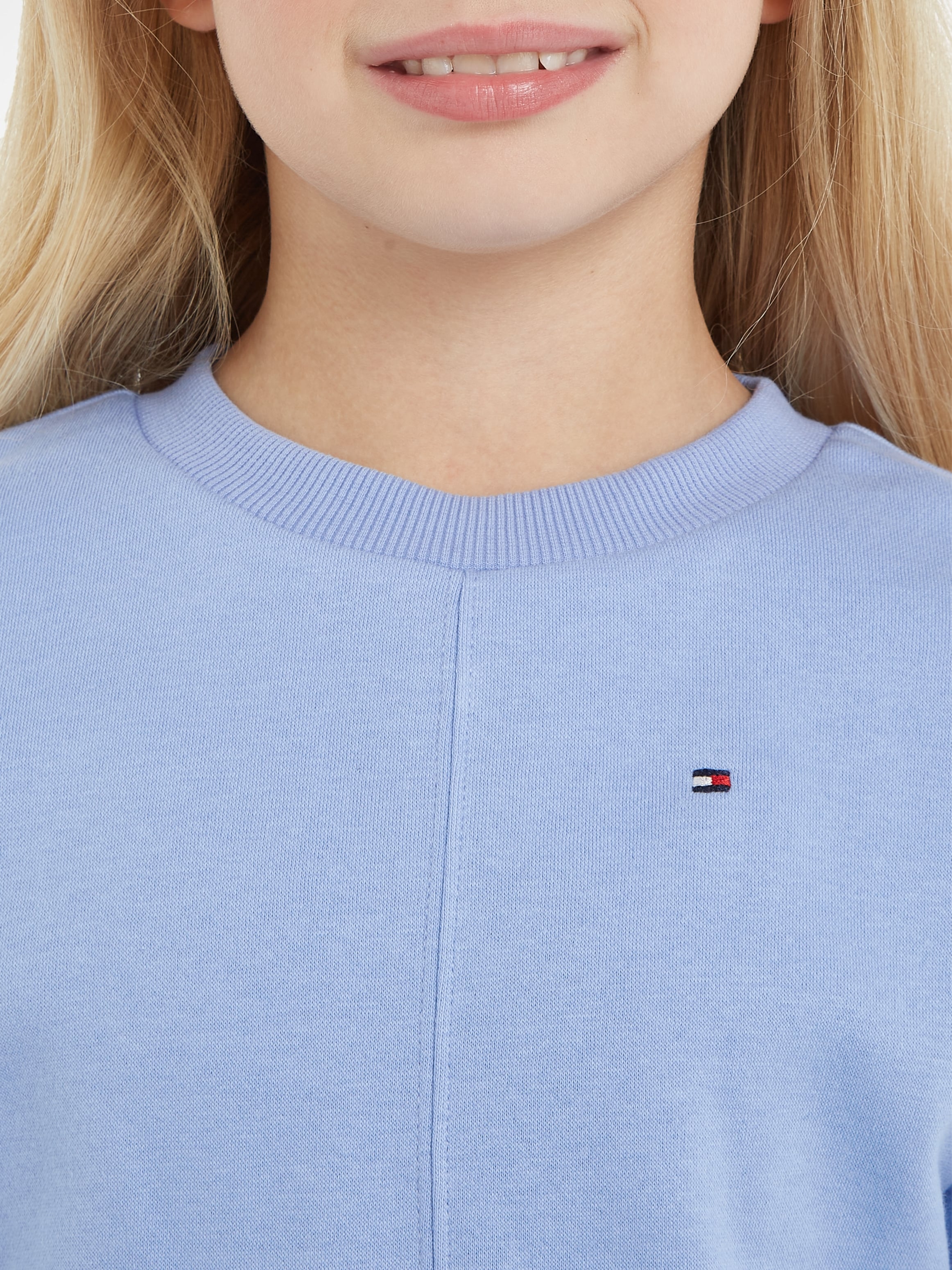 Tommy Hilfiger Sweatshirt »ESSENTIAL CNK SWEATSHIRT«, mit markanten Ziernähten & Tommy Hilfiger Logo-Schriftzug