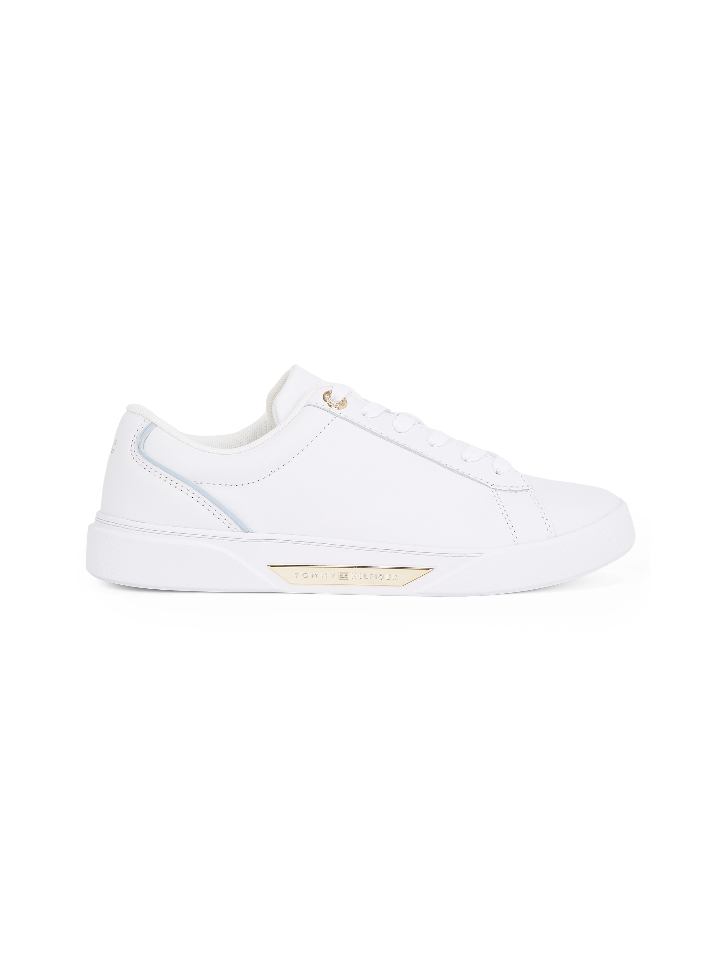 Tommy Hilfiger Plateausneaker »CHIC COURT SNEAKER«, Freizeitschuh, Halbschuh, Schnürschuh, goldfarbenes Schmuckelement