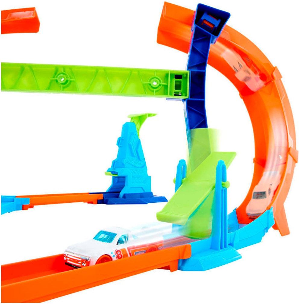 Hot Wheels Autorennbahn »Sprung durch die Spirale«