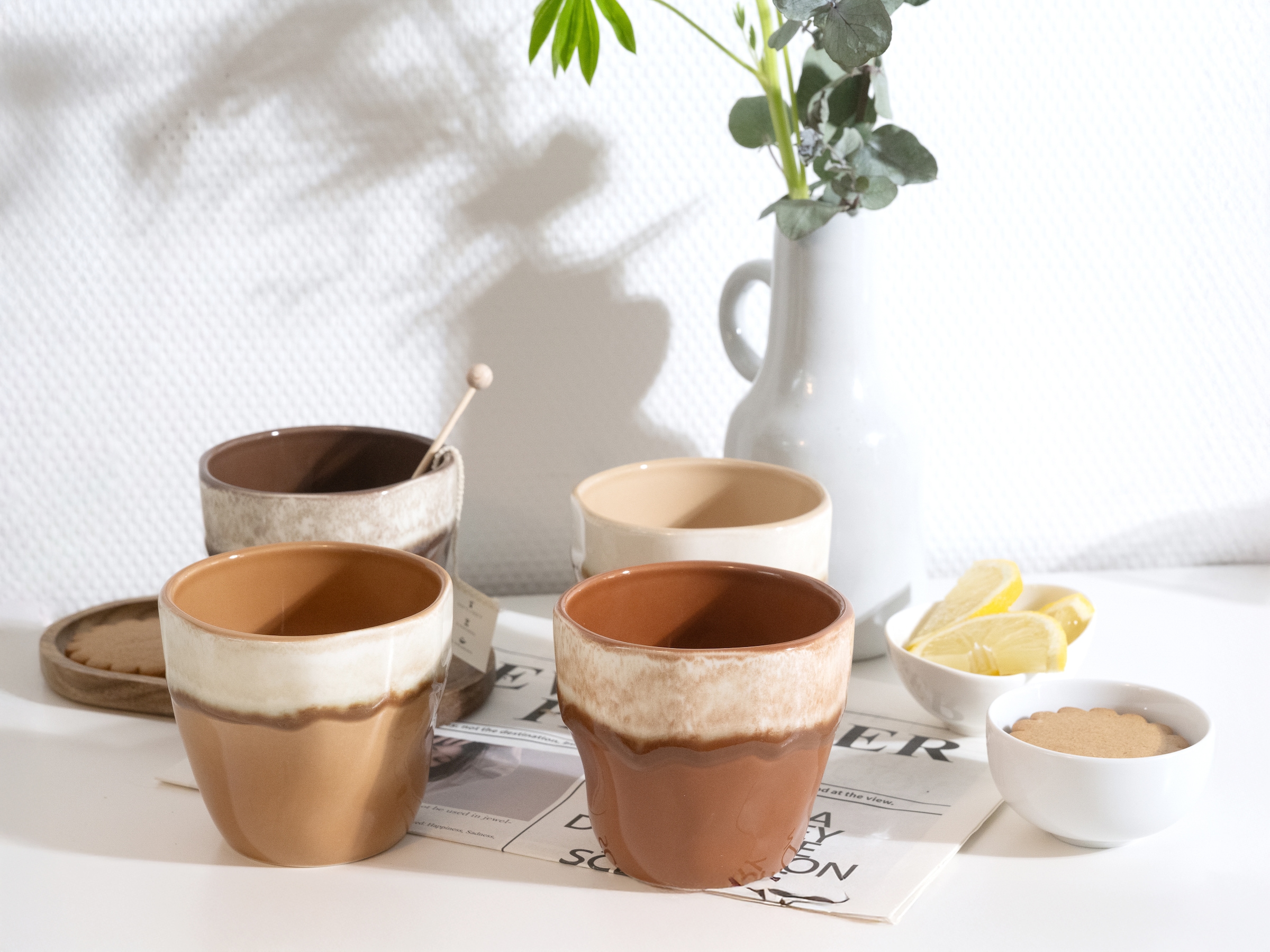 CreaTable Becher »Squeezy Mocha Mousse Teebecher 4-tlg« Einzigartige Optik, Reaktivglasur