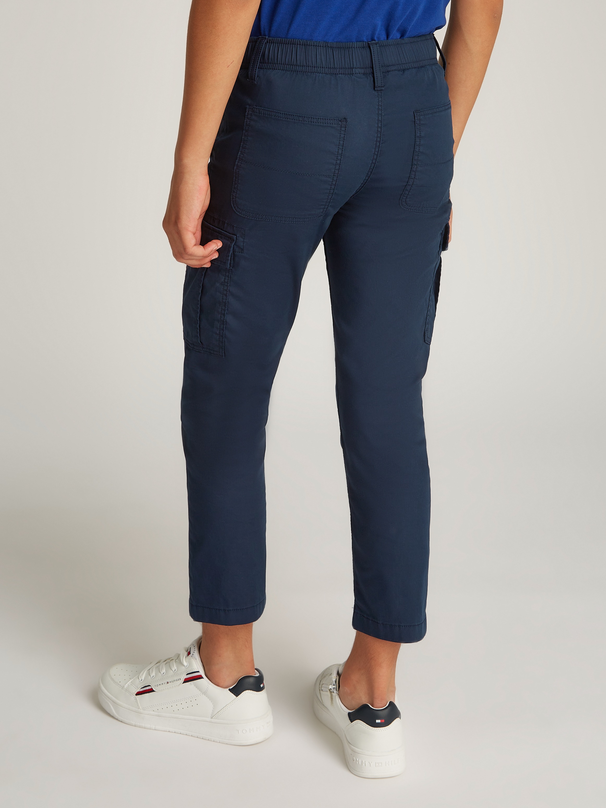 Tommy Hilfiger Cargohose »WOVEN CARGO PANT«, im Cargo-Stil
