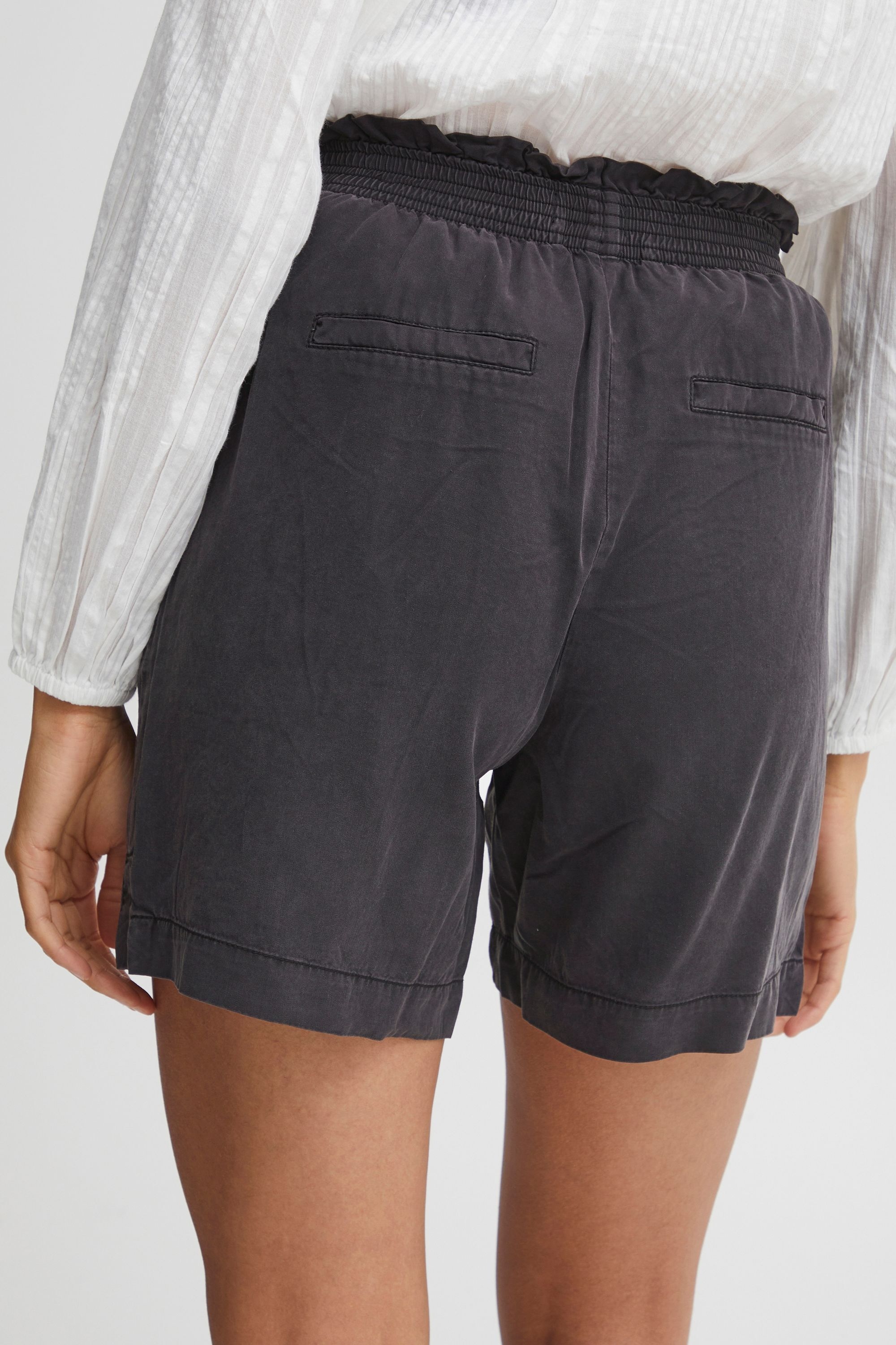b.young Shorts »Shorts BYLuma«
