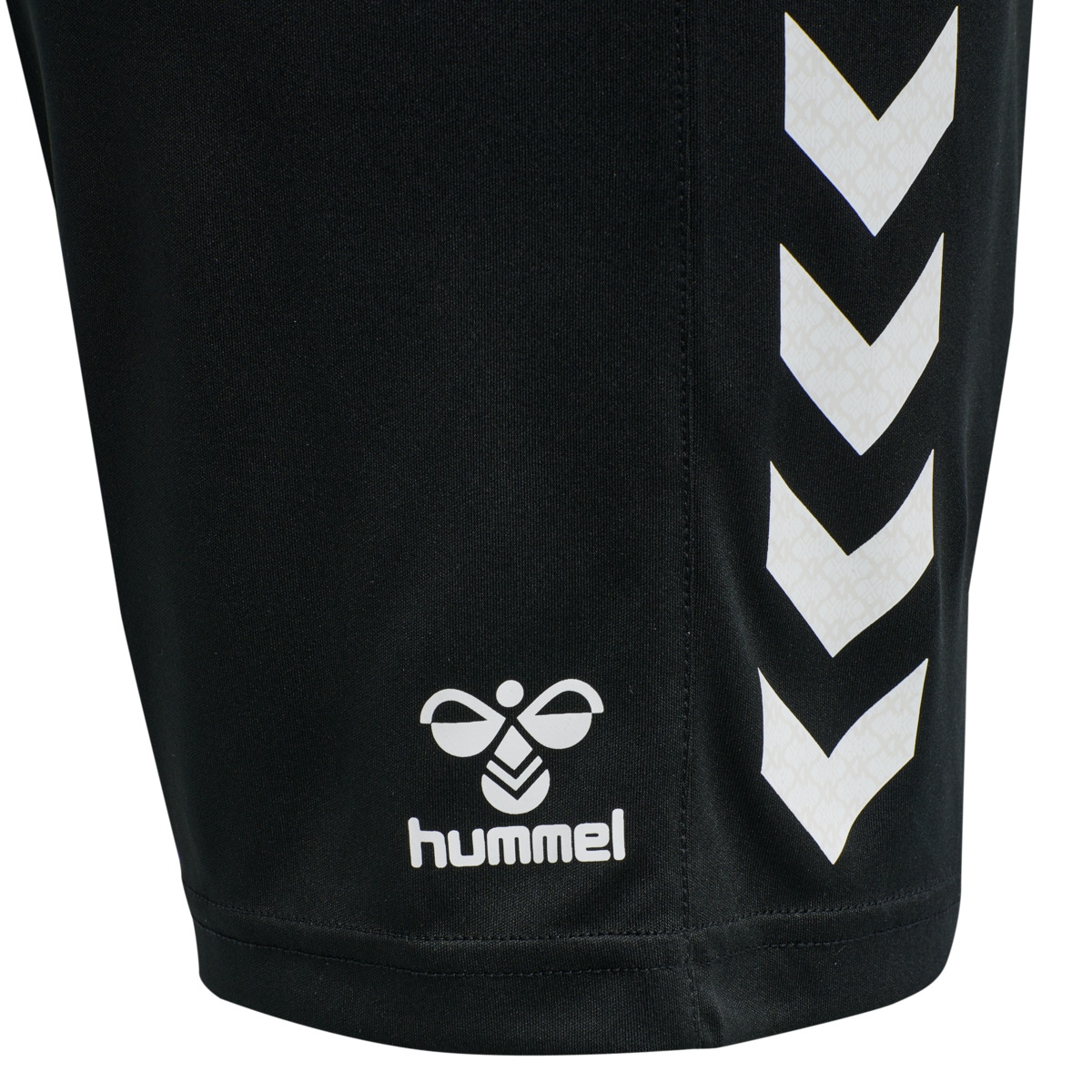 hummel Trainingsshorts »HMLCORE XK POLY SHORTS KIDS«, (1 tlg.), für Kinder