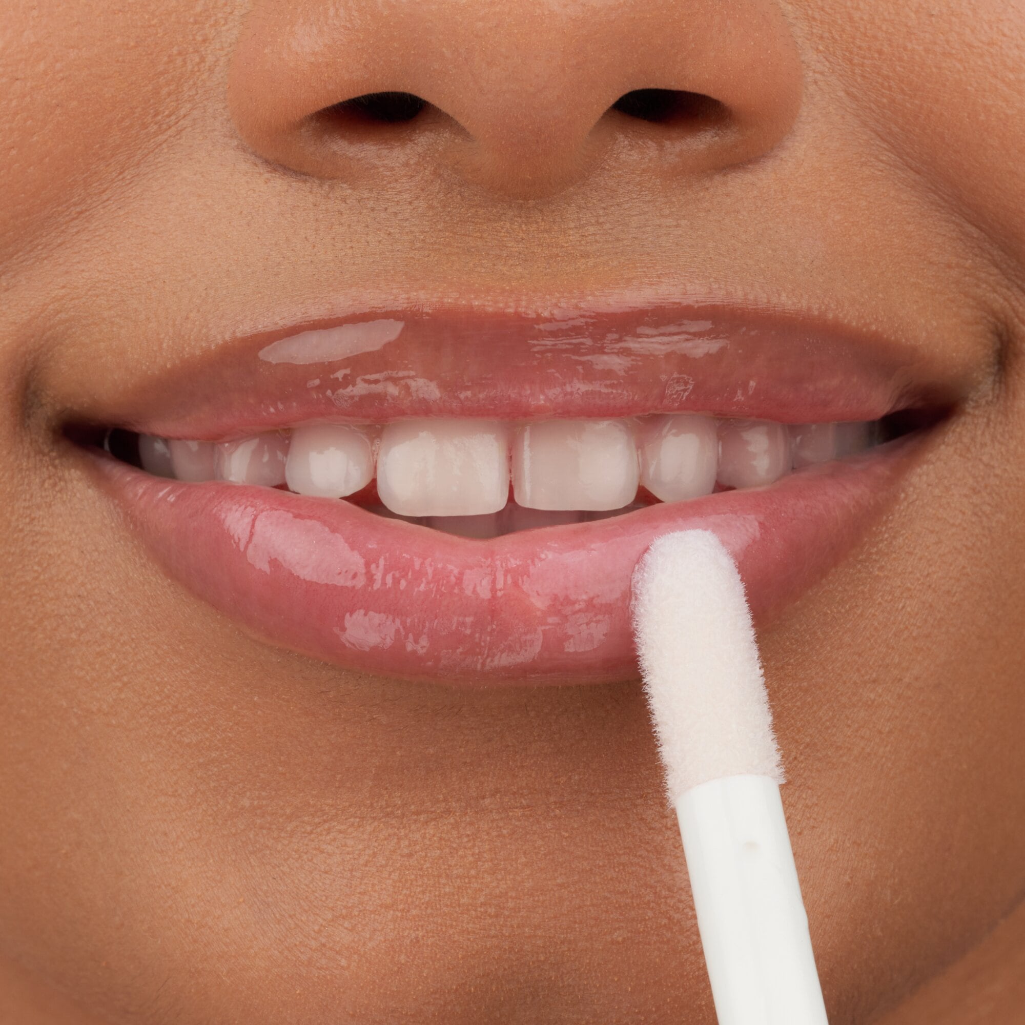 Essence Lipgloss »hydra kiss LIP OIL«, (Set, 3 tlg.), mit hochglänzendem Finish