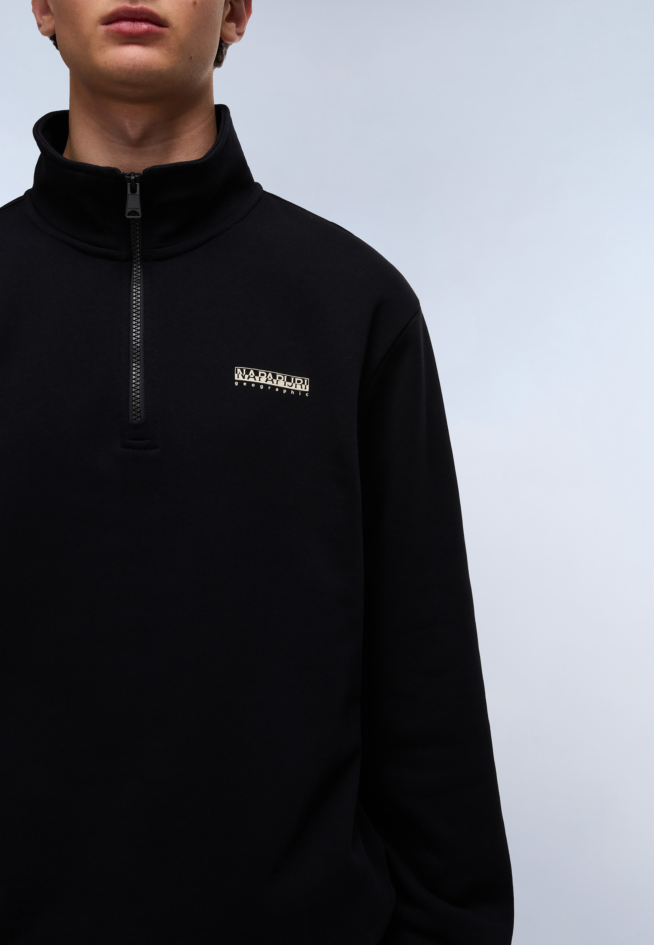 Napapijri Sweatshirt , mit Stehkragen und Reißverschluss
