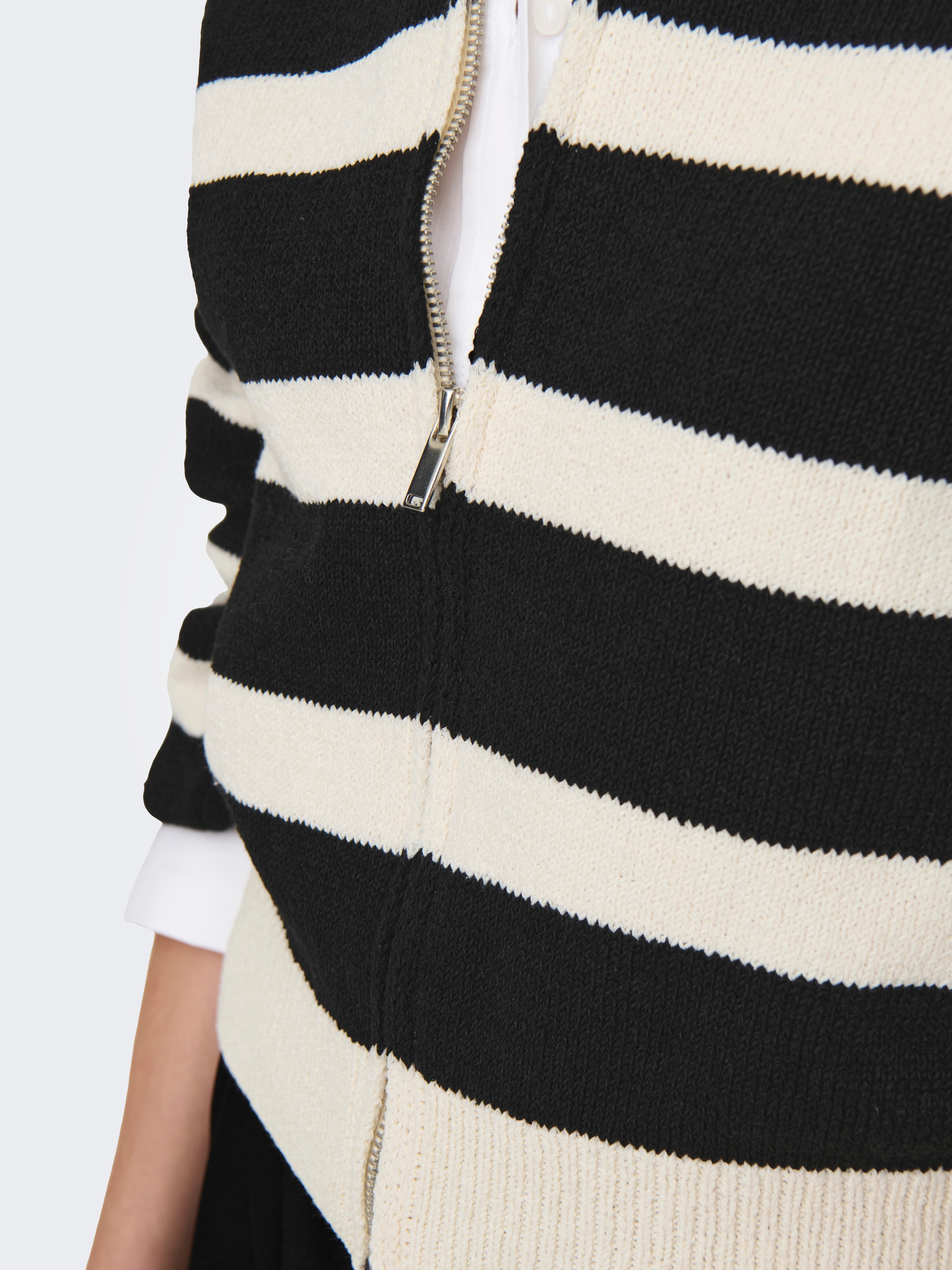 ONLY Longstrickjacke »ONLTHORA LS O-NECK BOMBER CC KNT«
