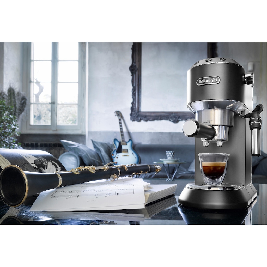 De'Longhi Siebträgermaschine »Dedica Style EC 685.B«, 1350 Watt, 15 Bar