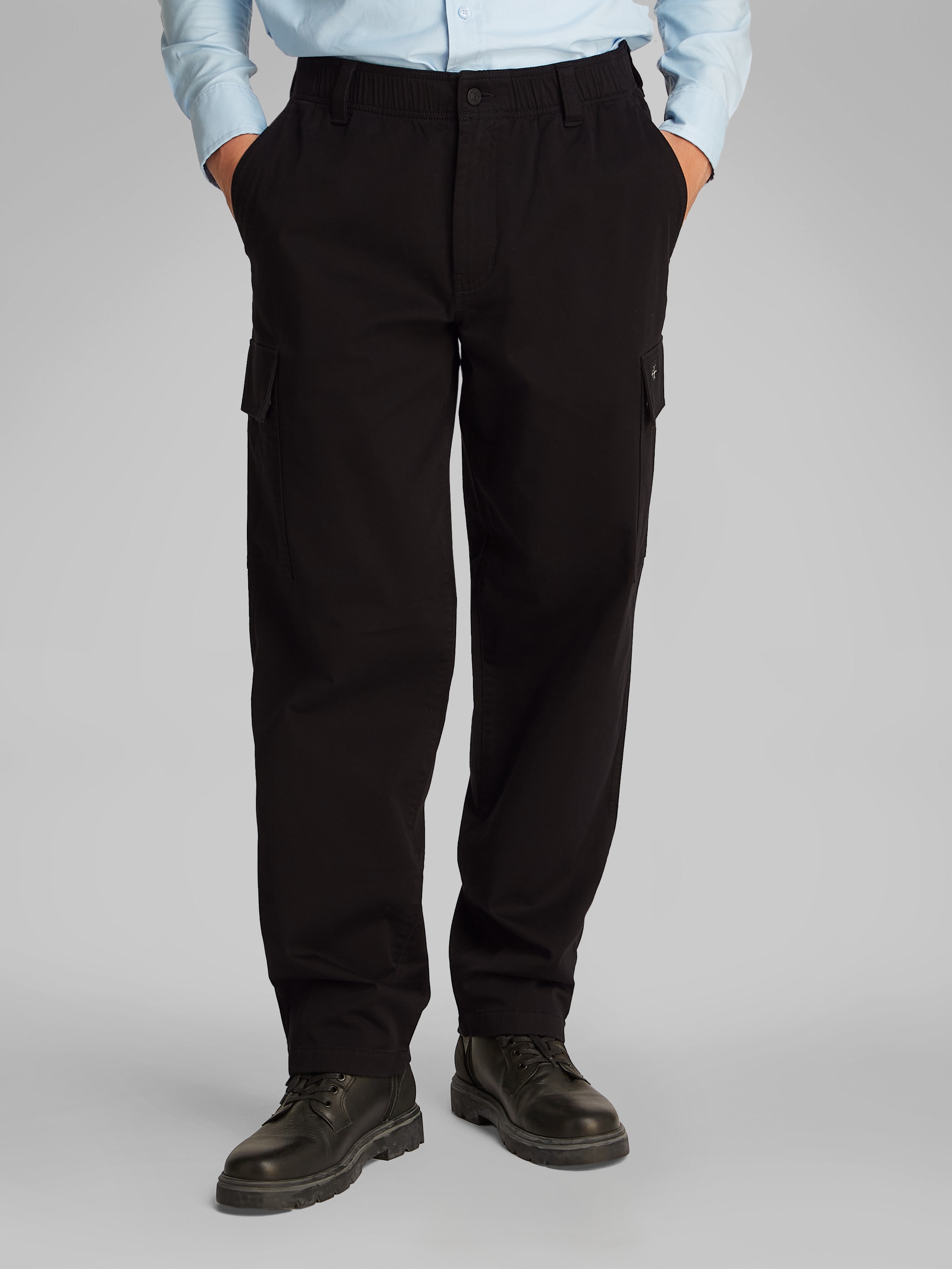 Calvin Klein Jeans Cargohose »REGULAR STRAIGHT CARGO«, mit Logoprägung