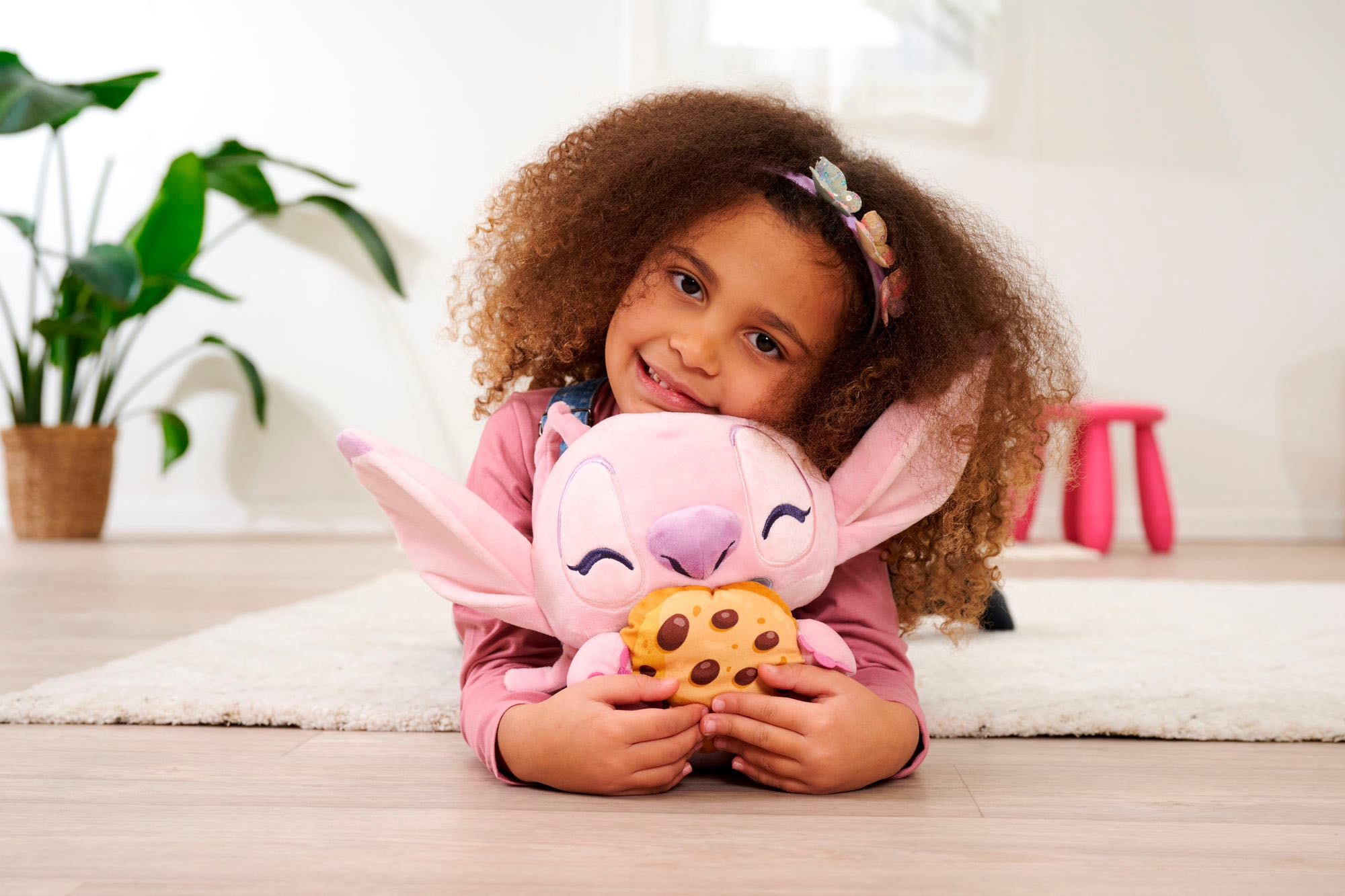 SIMBA Plüschfigur »Disney Angel mit Cookie, 25cm«