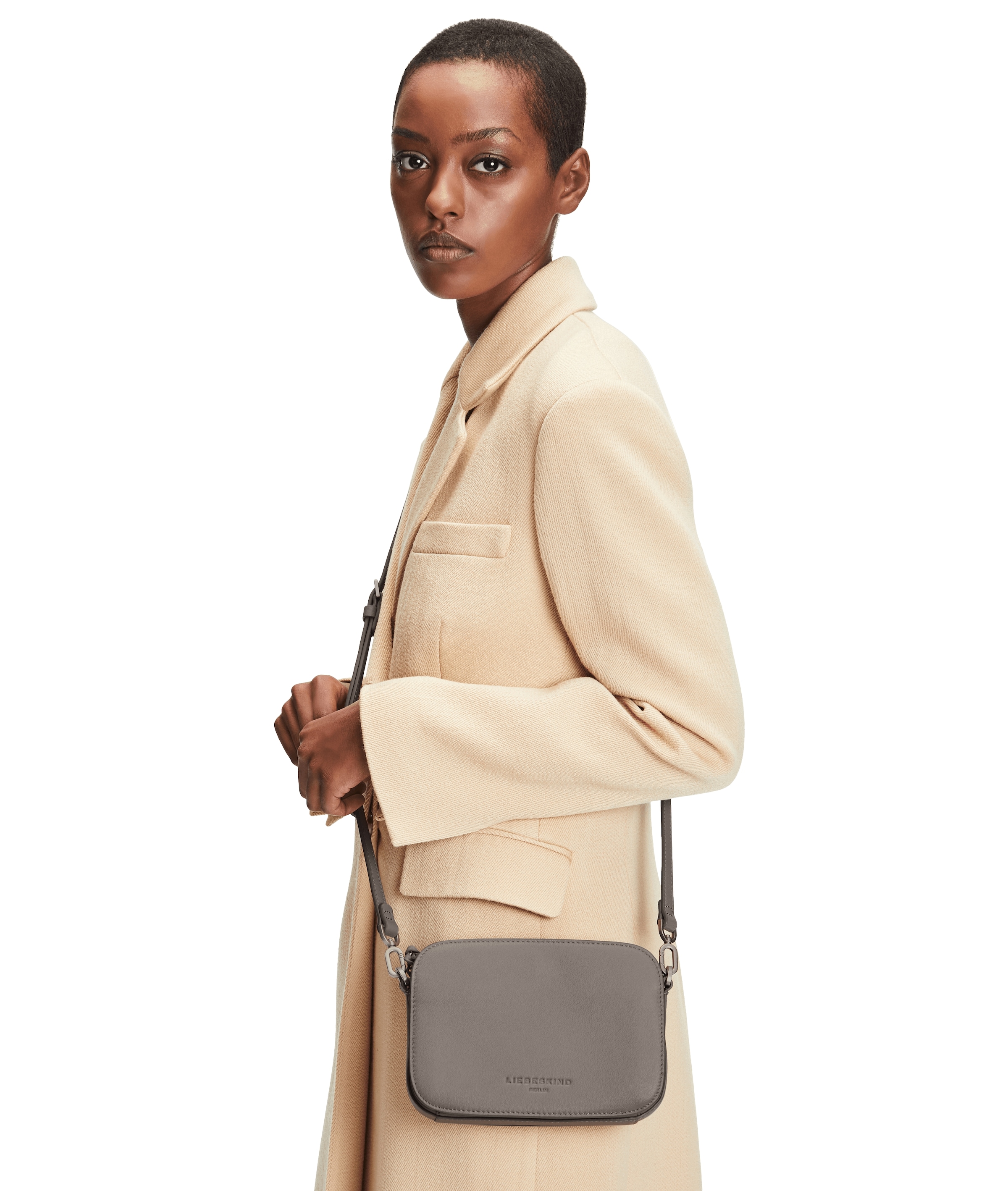 Liebeskind Berlin Umhängetasche »NOOS Harris Luka«, modische Optik, Crossbody Bag, zertfiziert nach Leather Working Group