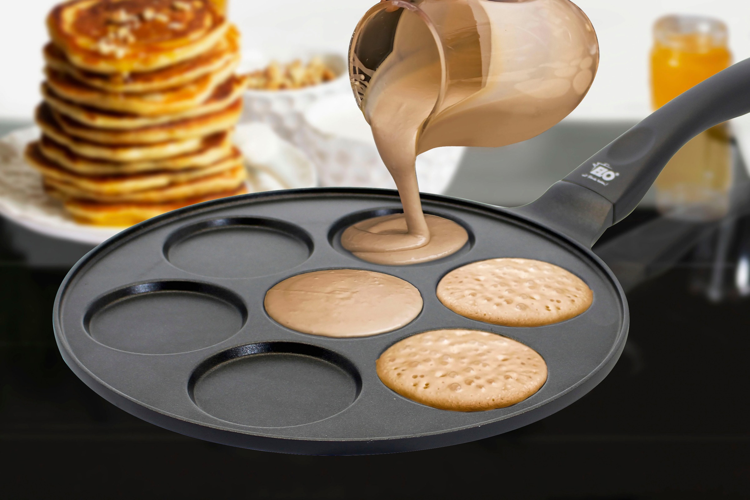 Elo Crêpepfanne »Alucast«, Aluminiumguss, (1 tlg.), außen schwarz PTFE beschichtet, Ø 26 cm, Induktion