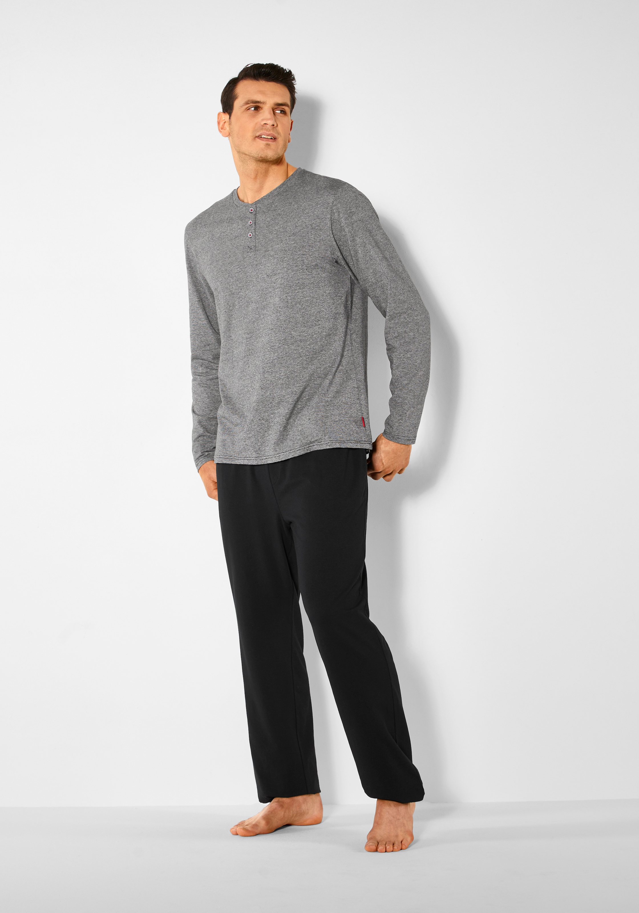 s.Oliver Pyjama, (2 tlg., 1 Stück), Schlafanzug mit Knopfleiste