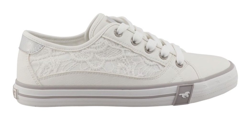 Mustang Shoes Sneaker »Winona«  Freizeitschuh, Halbschuh, Schnürschuh mit Makramee-Stickerei