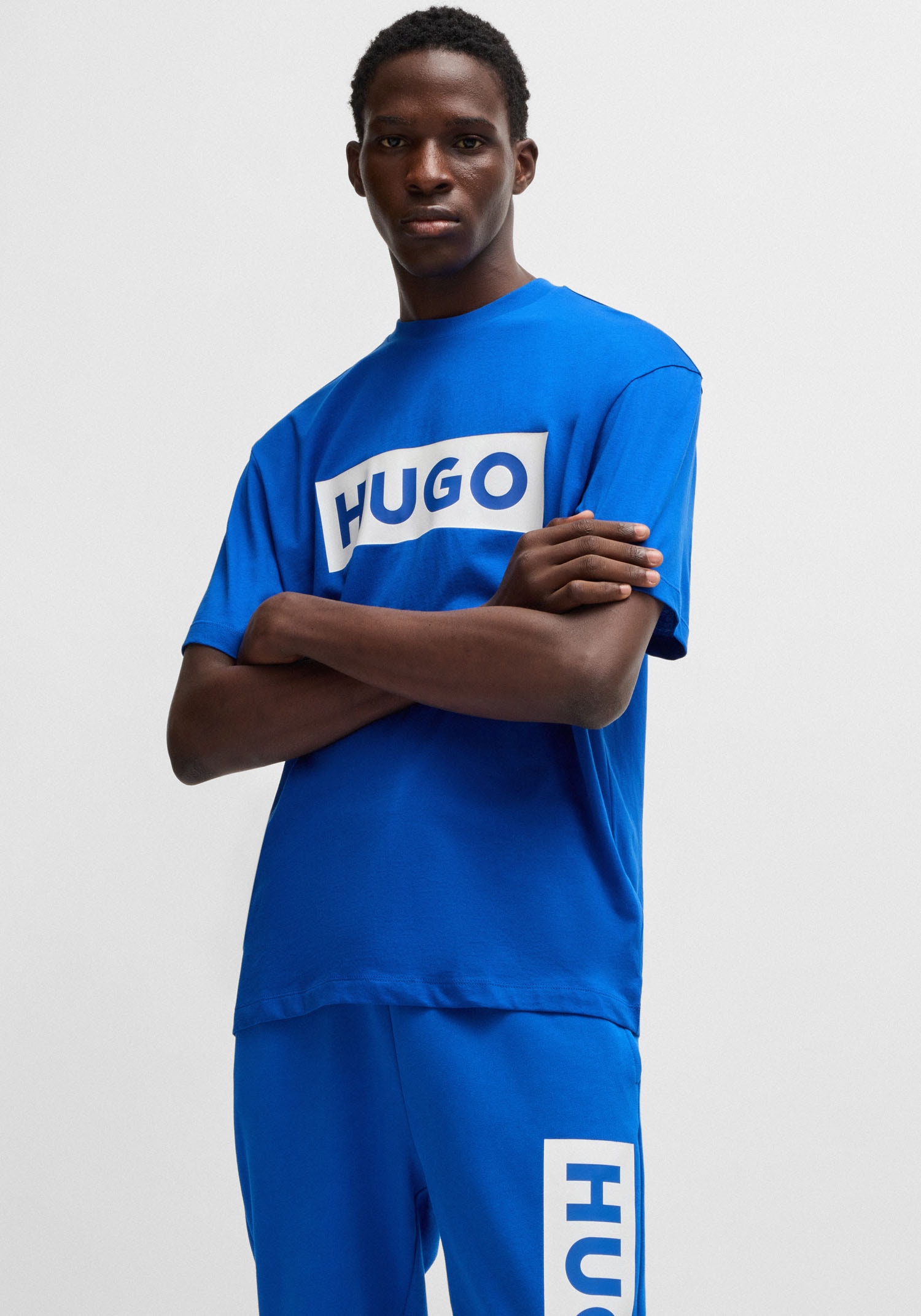 HUGO Blue T-Shirt »Nico«, mit großem Logo-Print, Unisex
