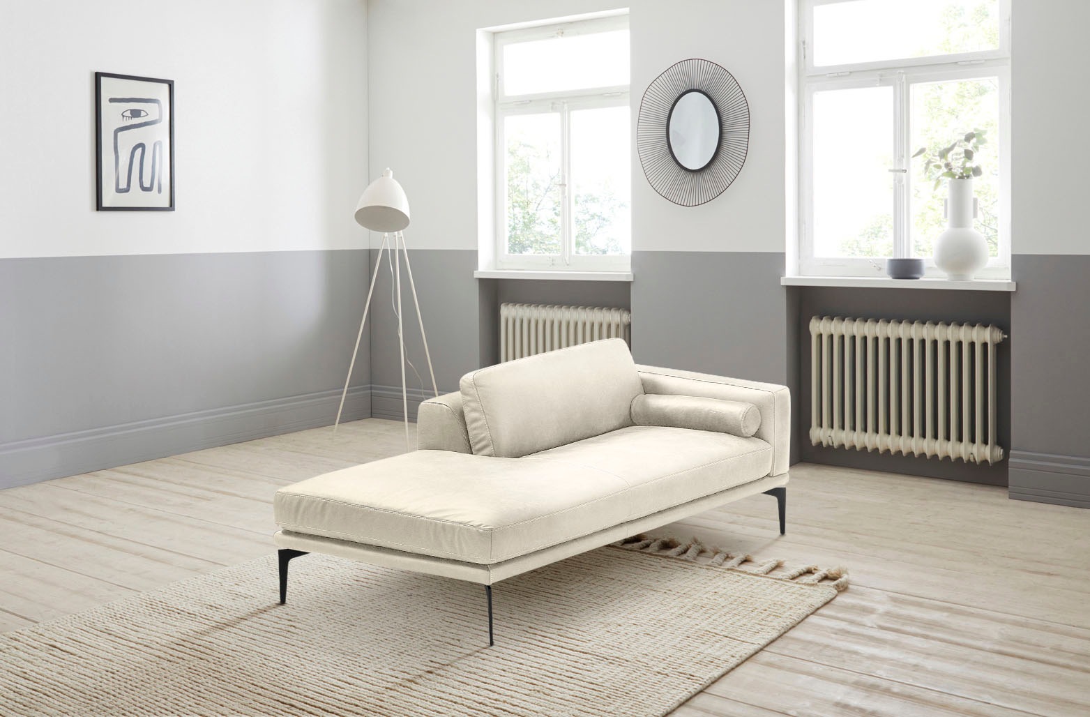 Egoitaliano Ottomane »Masu, Design trifft super Sitzkomfort, mit toller Detailverarbeitung«, Rückenkissen und Armteilrolle für mehr Komfort, mit Metallfüßen