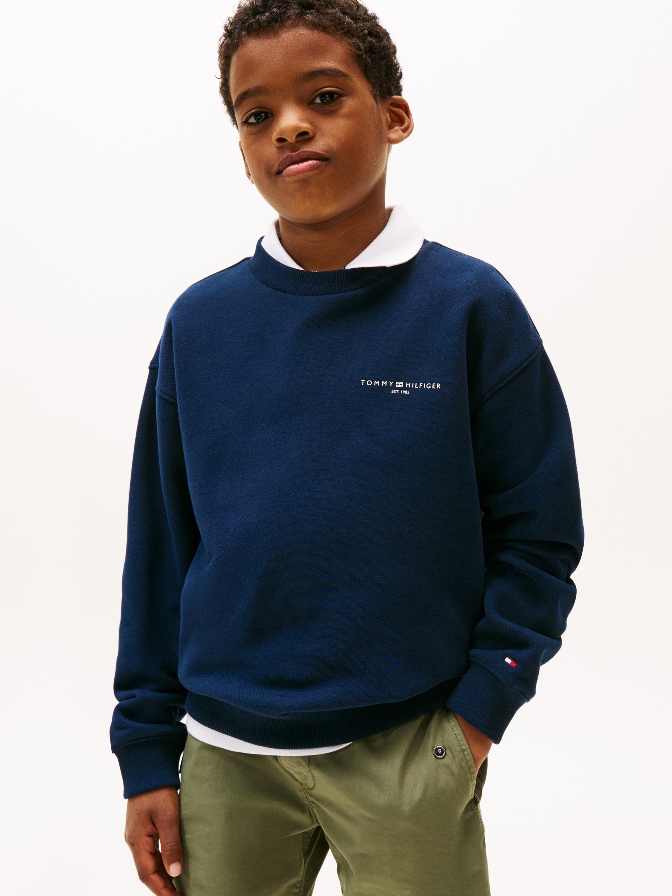 Tommy Hilfiger Sweatshirt »MINI CORP C-NECK SWEATSHIRT«, für Kinder bis 16 Jahre, mit Logo-Stickerei
