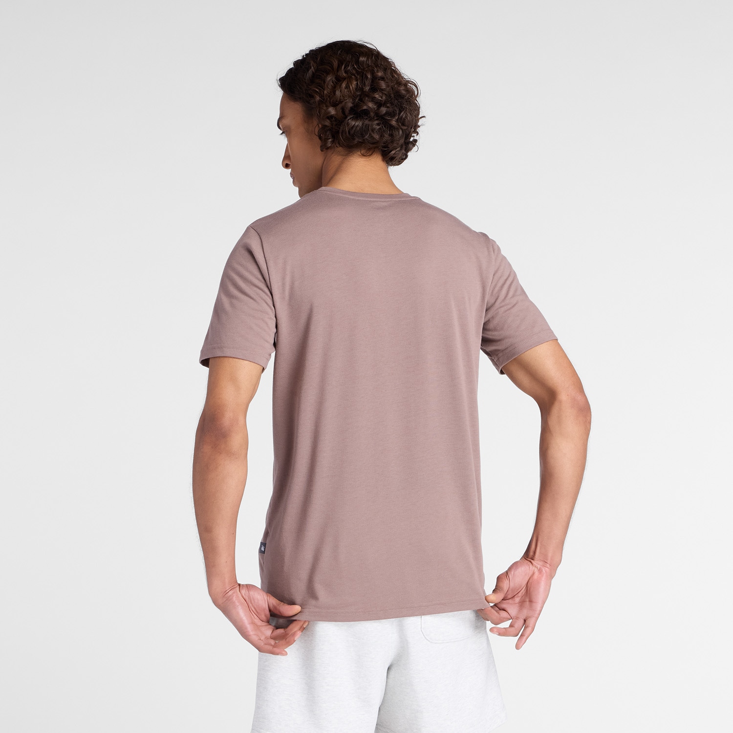 New Balance Trainingsshirt »Heathertech Graphic T-Shirt 1 EARTHHADOW«