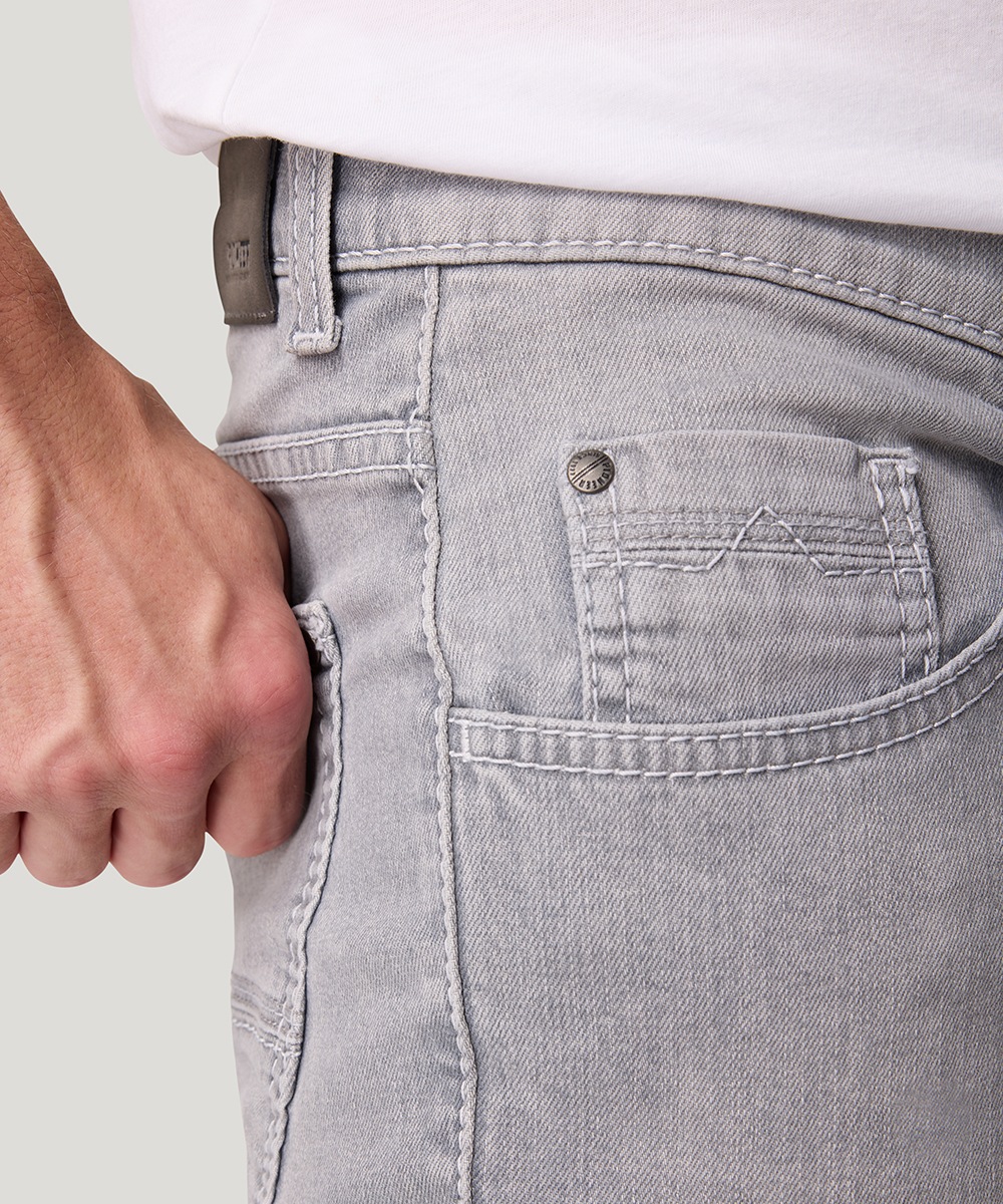 Pioneer Authentic Jeans Shorts »ROUVEN shorts«, im Five-Pocket Style