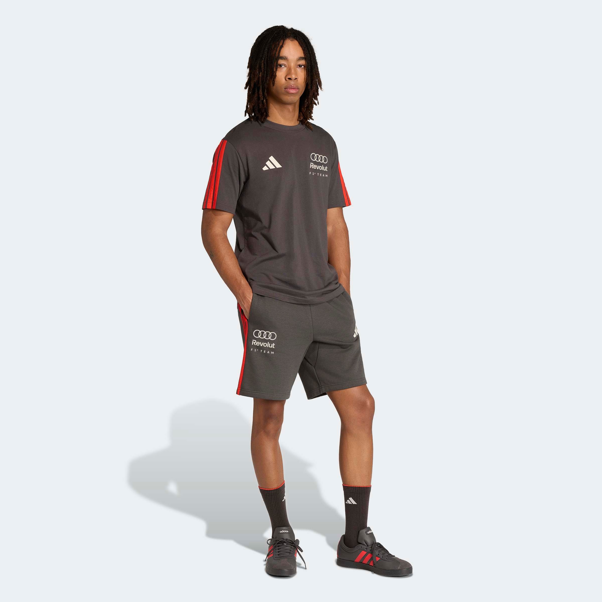 adidas Performance Shorts »AUDI REVOLUT F1 TEAM DNA«  mit Kordelverschluss, aus Baumwolle, normal-weite Passform