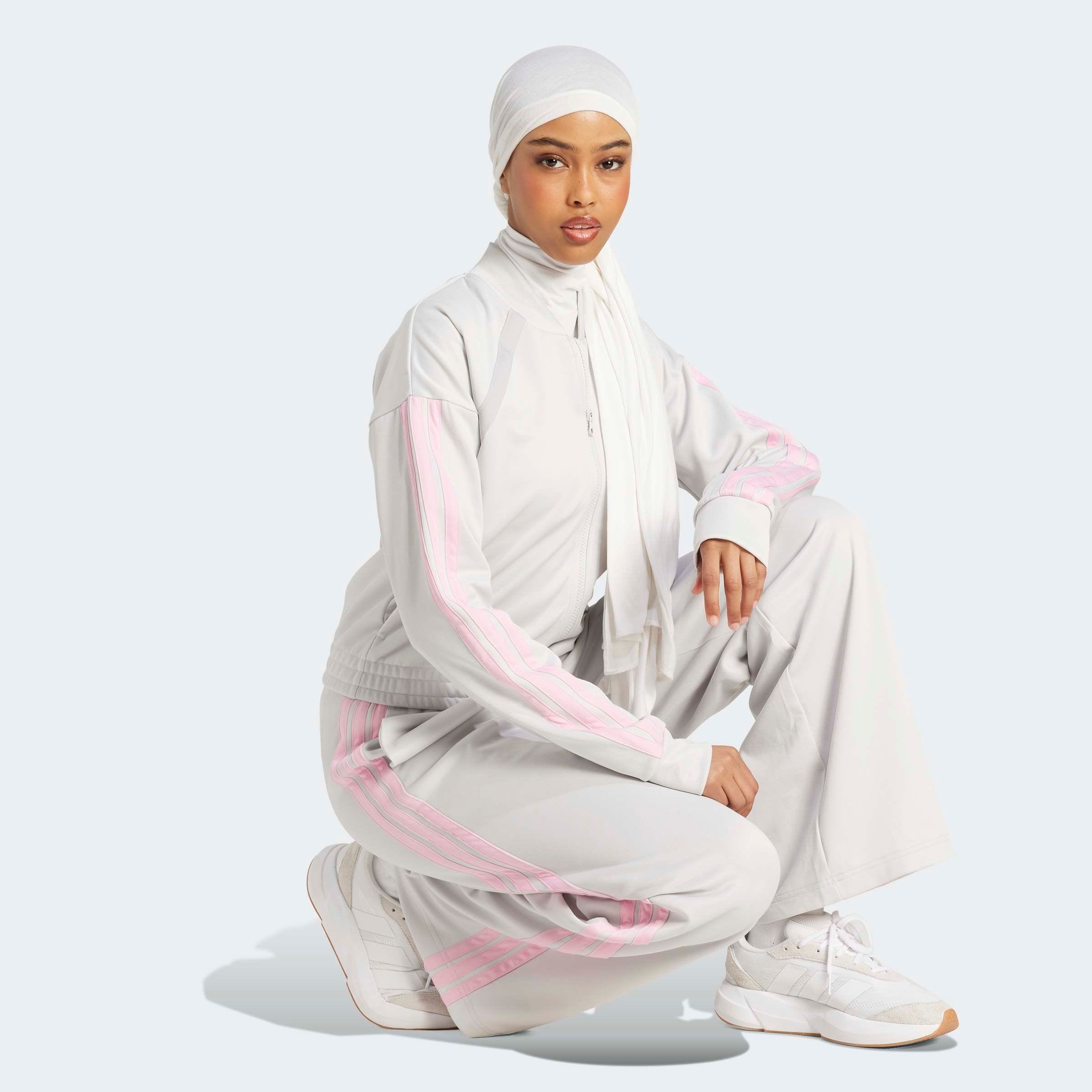 adidas Sportswear Trainingsanzug »W TEAMSPORT TS« 2 Stk. Jacke schmal geschnitten; Hose regulär geschnitten, hoher Bund