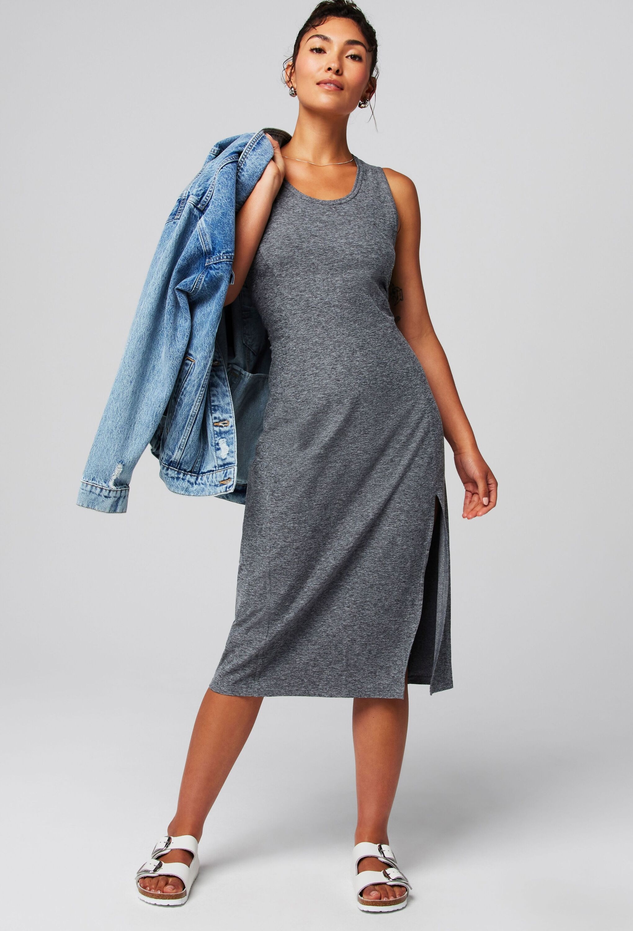 Fabletics Shirtkleid »Fabletics Kleid CLOUD JERSEY MIDI DRESS« mit Schlitzdetail
