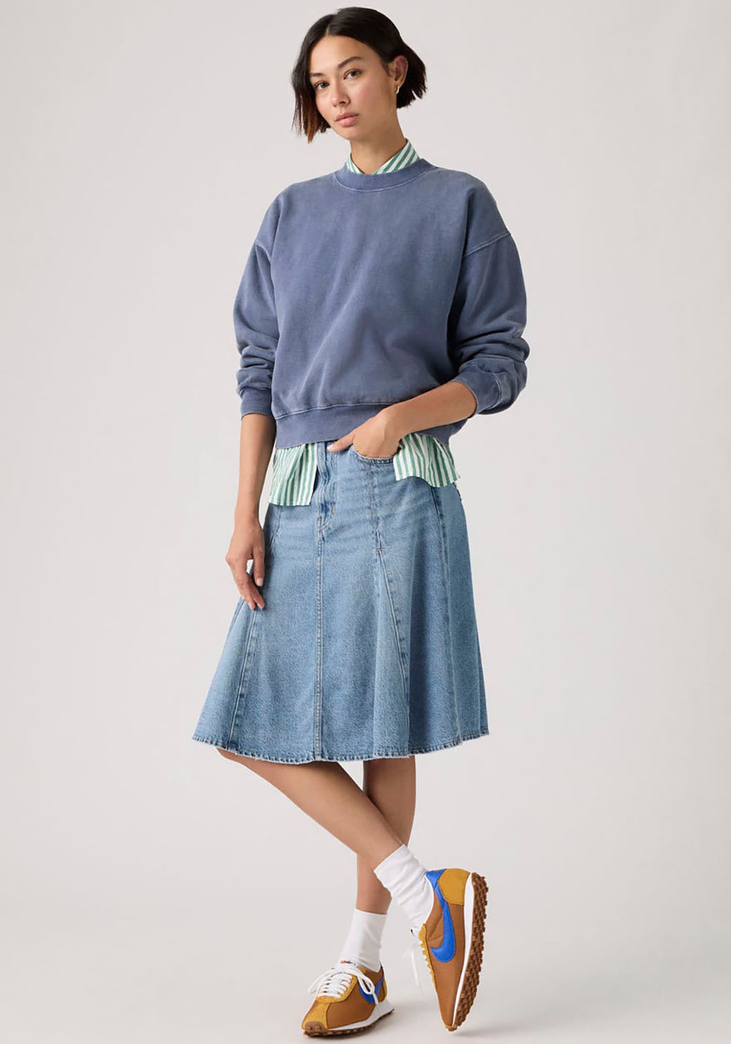 Levi's® Jeansrock »GODET KNEE LENGTH SKIRT« Midirock mit Falten