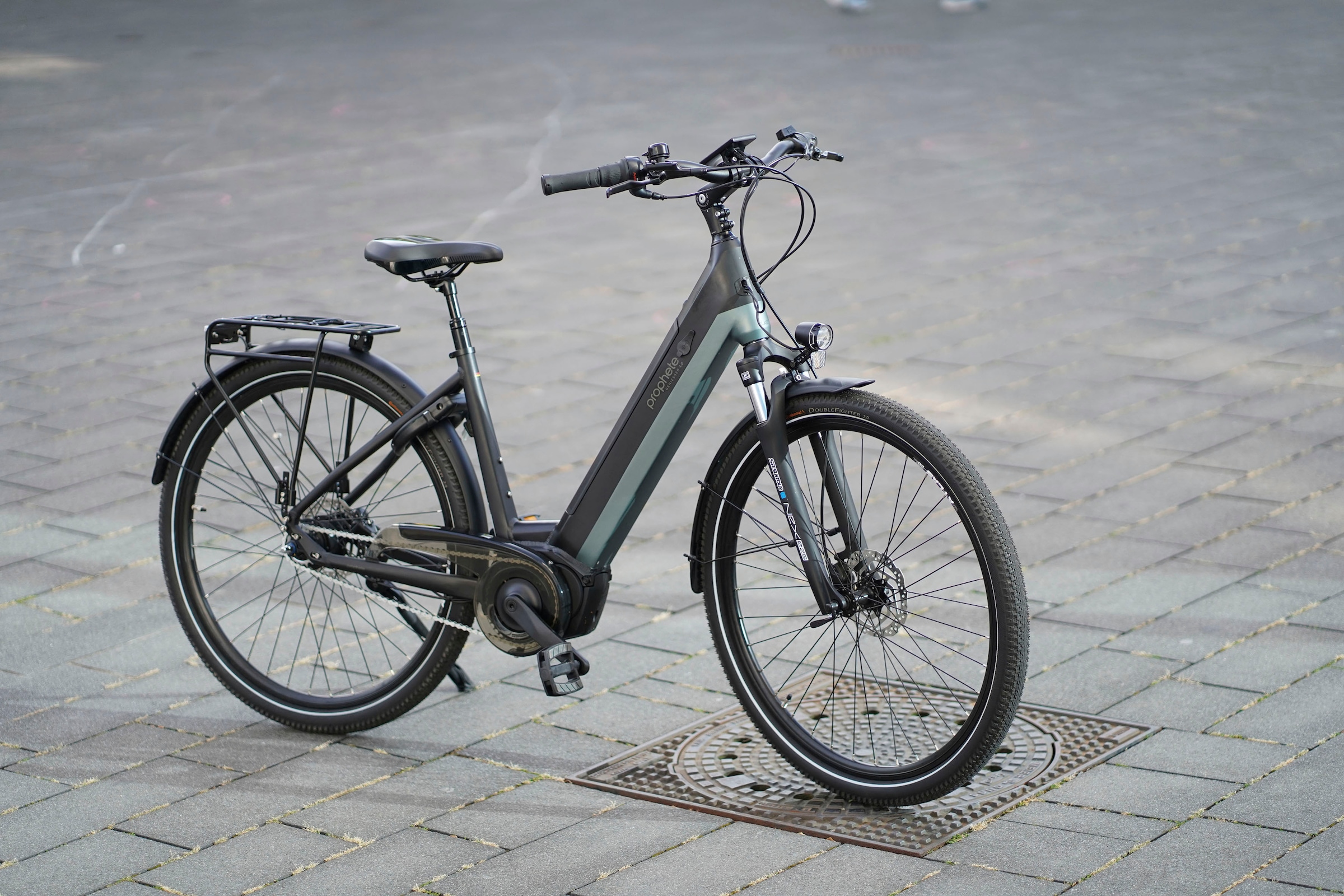 Prophete E-Bike »Geniesser 4.0«, 7 Gang, Shimano, Nexus, Mittelmotor 250 W, (mit integr. Rahmenschloss ART zertifiz.), Pedelec, Elektrofahrrad für Damen u. Herren