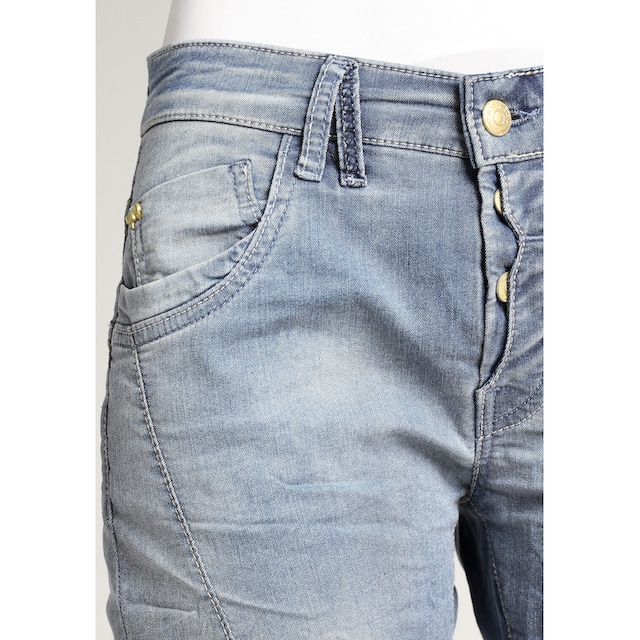 GANG Slim-fit-Jeans »94New Georgina«, mit halb verdeckter Knopfleiste bei ♕