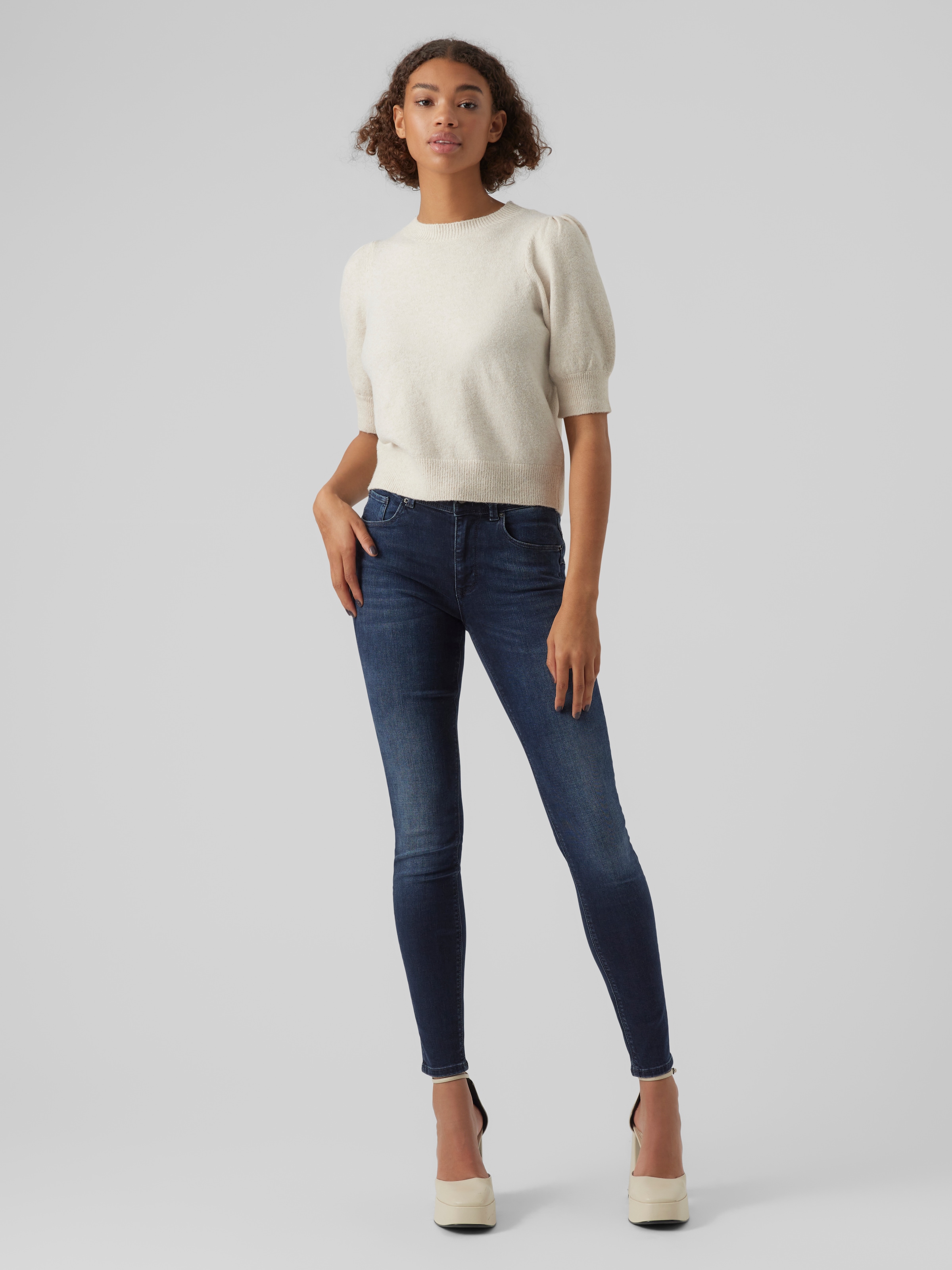 Vero Moda »VMDOFFY 2/4 O-NECK PULLOVER GA NOOS« mit kurzen Puffärmeln