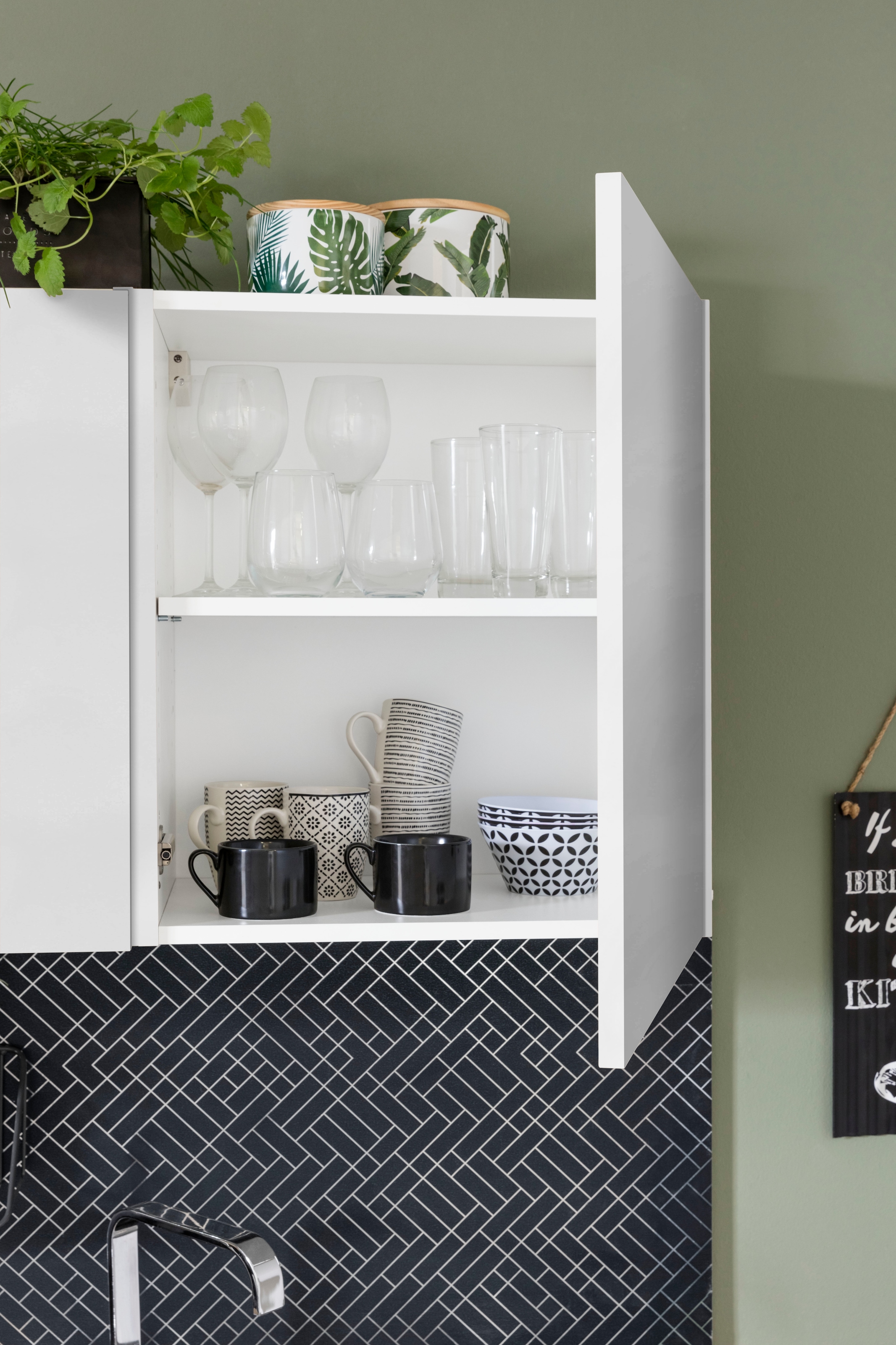 OPTIFIT Küchenzeile »Roth« Breite 270 cm, wahlweise mit E-Geräten, mit Push-to-Open-Funktion