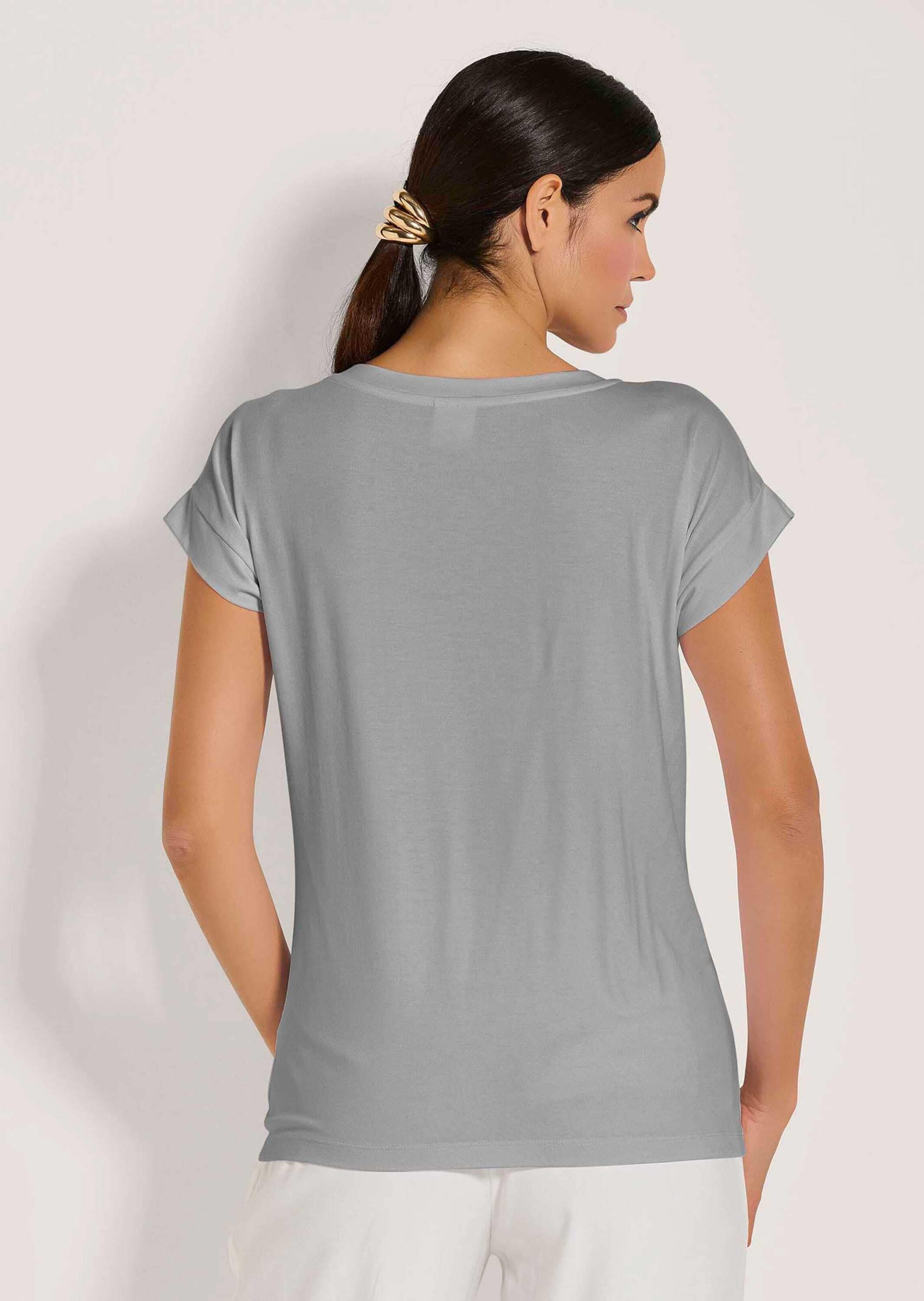MADELEINE Kurzarmshirt »Shirt Legeres Shirt mit V-Ausschnitt«